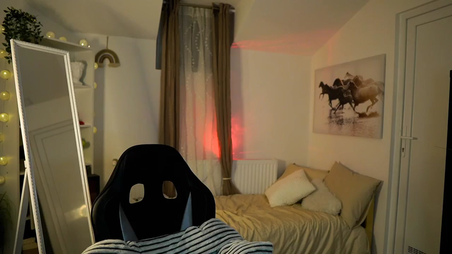 Gallery image thumbnail from Shy_jane's myfreecams stream on, 01/29/2026, 16:40 image 4 of 20