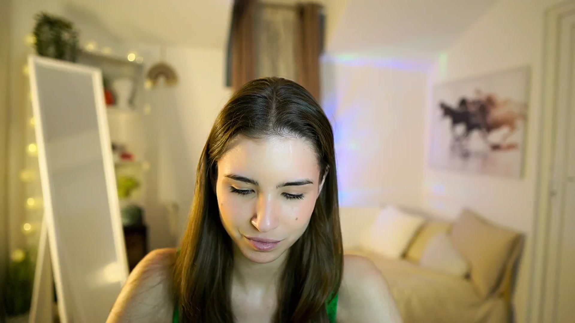 Gallery image thumbnail from Shy_jane's myfreecams stream on, 02/03/2026, 13:49 image 10 of 20