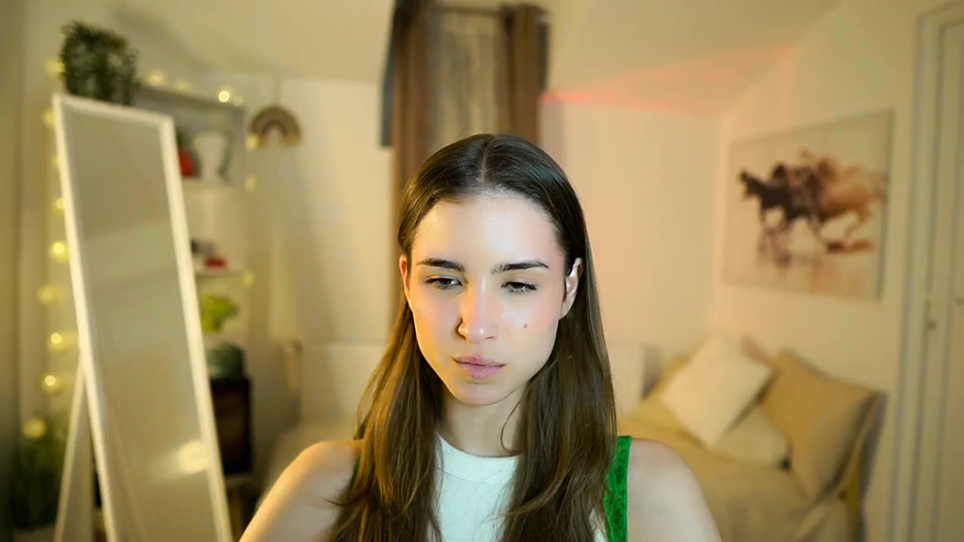 Gallery image thumbnail from Shy_jane's myfreecams stream on, 02/03/2026, 14:53 image 17 of 20