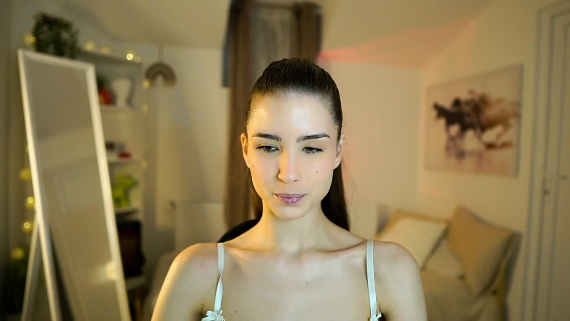 Gallery image thumbnail from Shy_jane's myfreecams stream on, 02/05/2026, 10:27 image 8 of 20