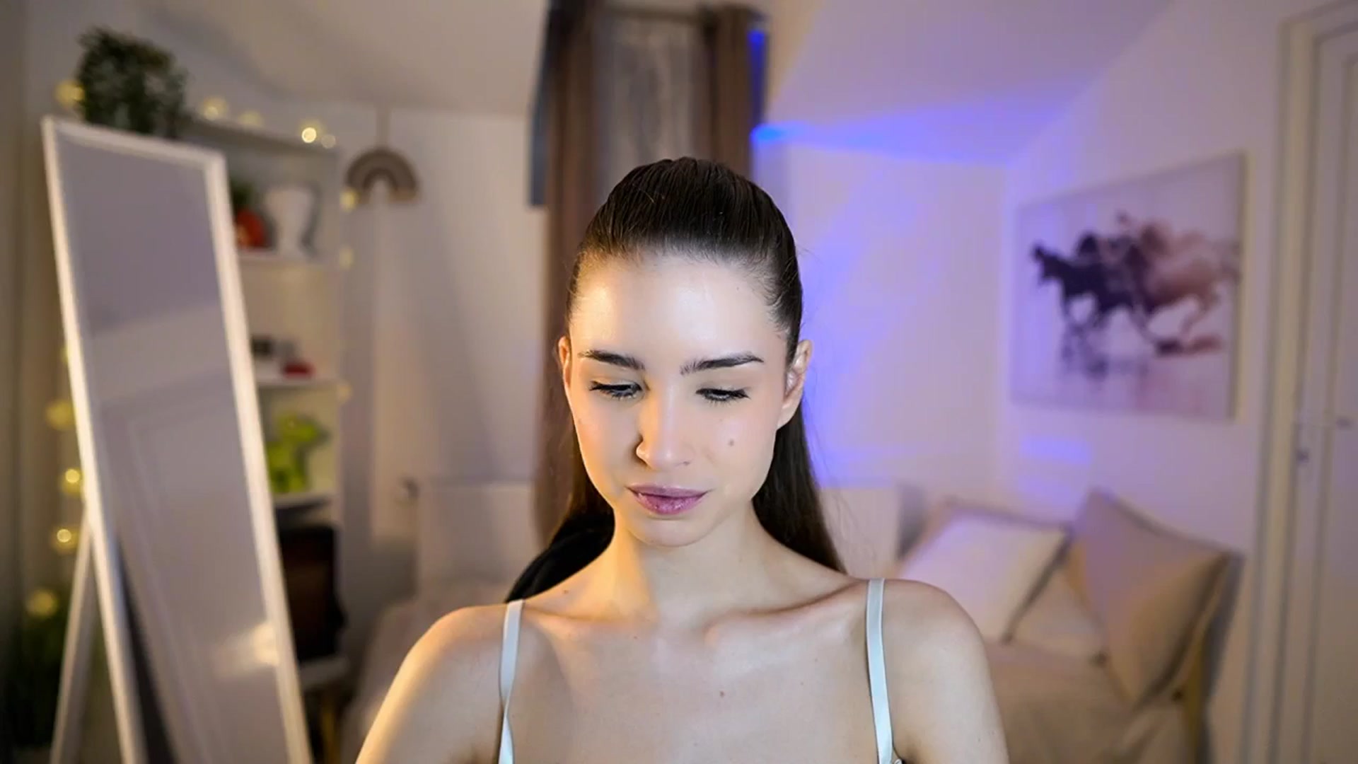 Gallery image thumbnail from Shy_jane's myfreecams stream on, 02/05/2026, 10:27 image 11 of 20