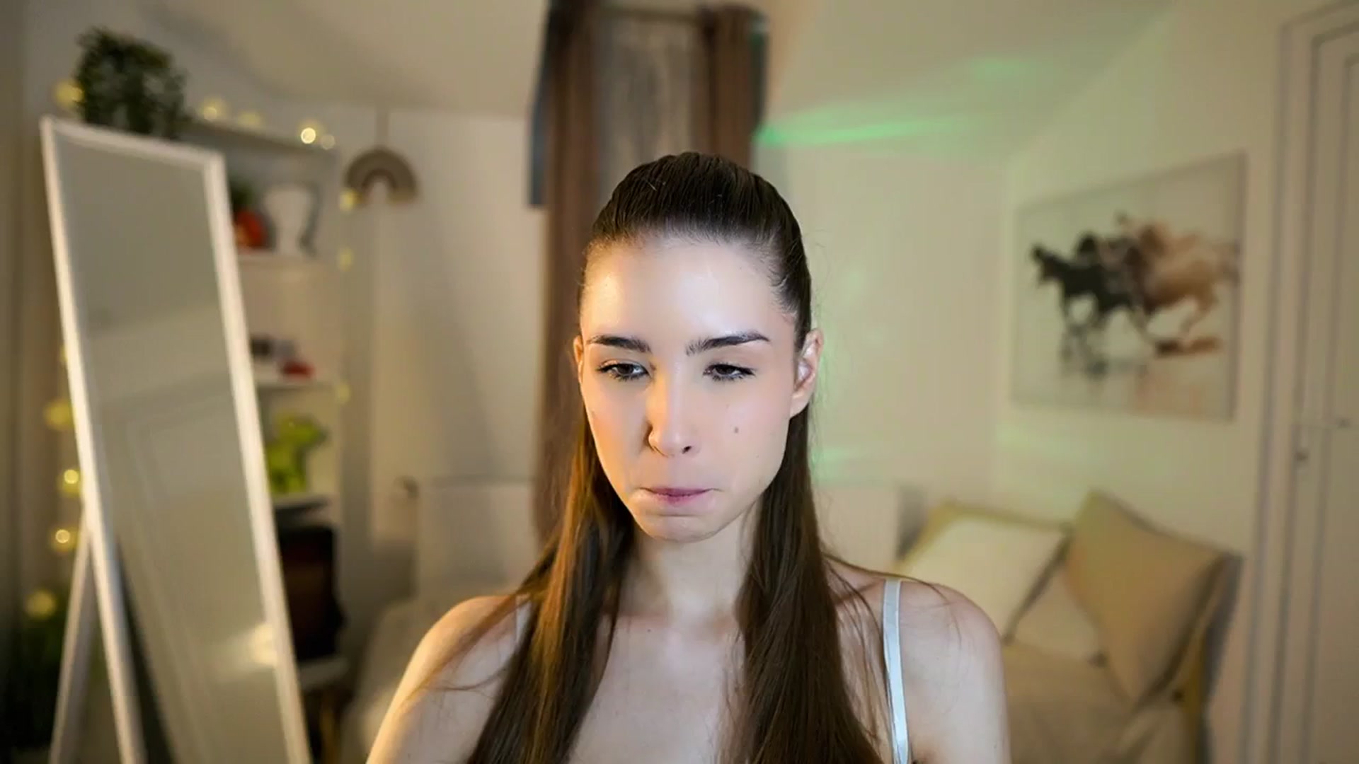 Gallery image thumbnail from Shy_jane's myfreecams stream on, 02/05/2026, 10:58 image 8 of 20
