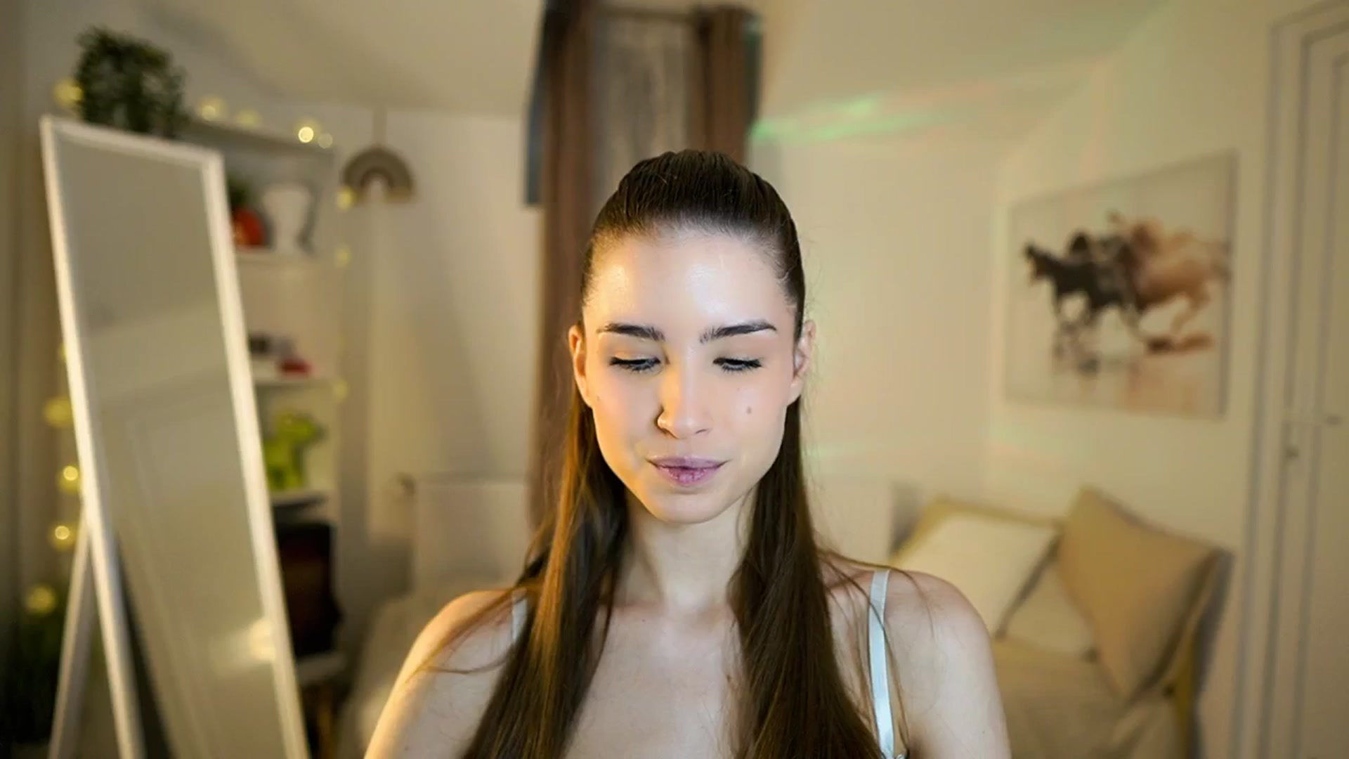 Gallery image thumbnail from Shy_jane's myfreecams stream on, 02/05/2026, 10:58 image 7 of 20