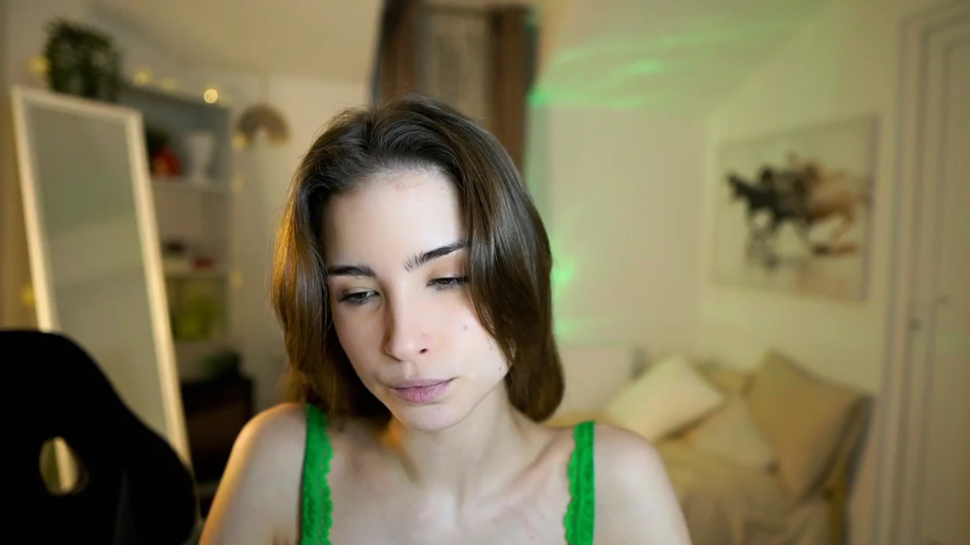 Gallery image thumbnail from Shy_jane's myfreecams stream on, 02/06/2026, 11:02 image 12 of 20