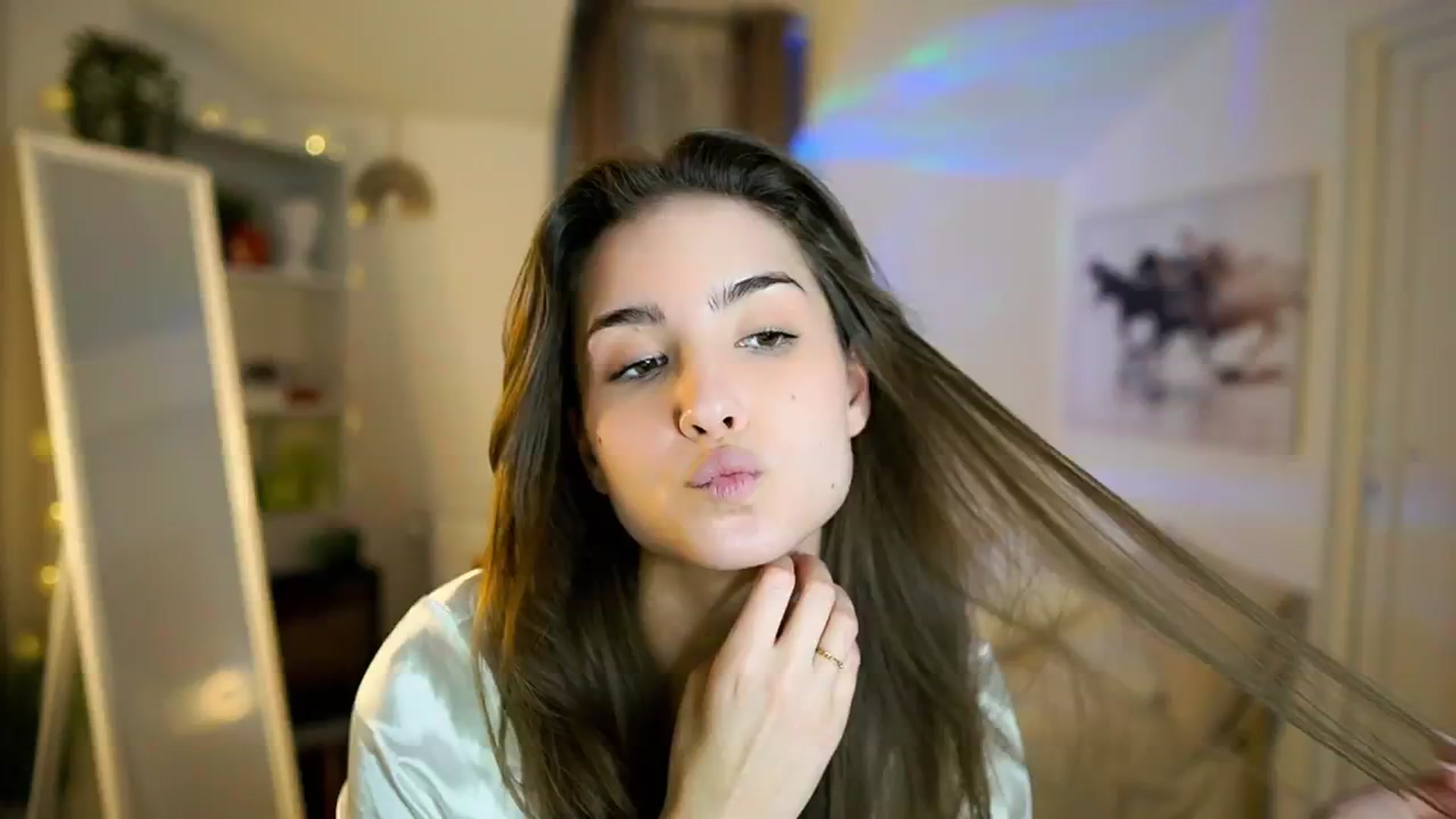 Gallery image thumbnail from Shy_jane's myfreecams stream on, 02/06/2026, 13:55 image 18 of 20