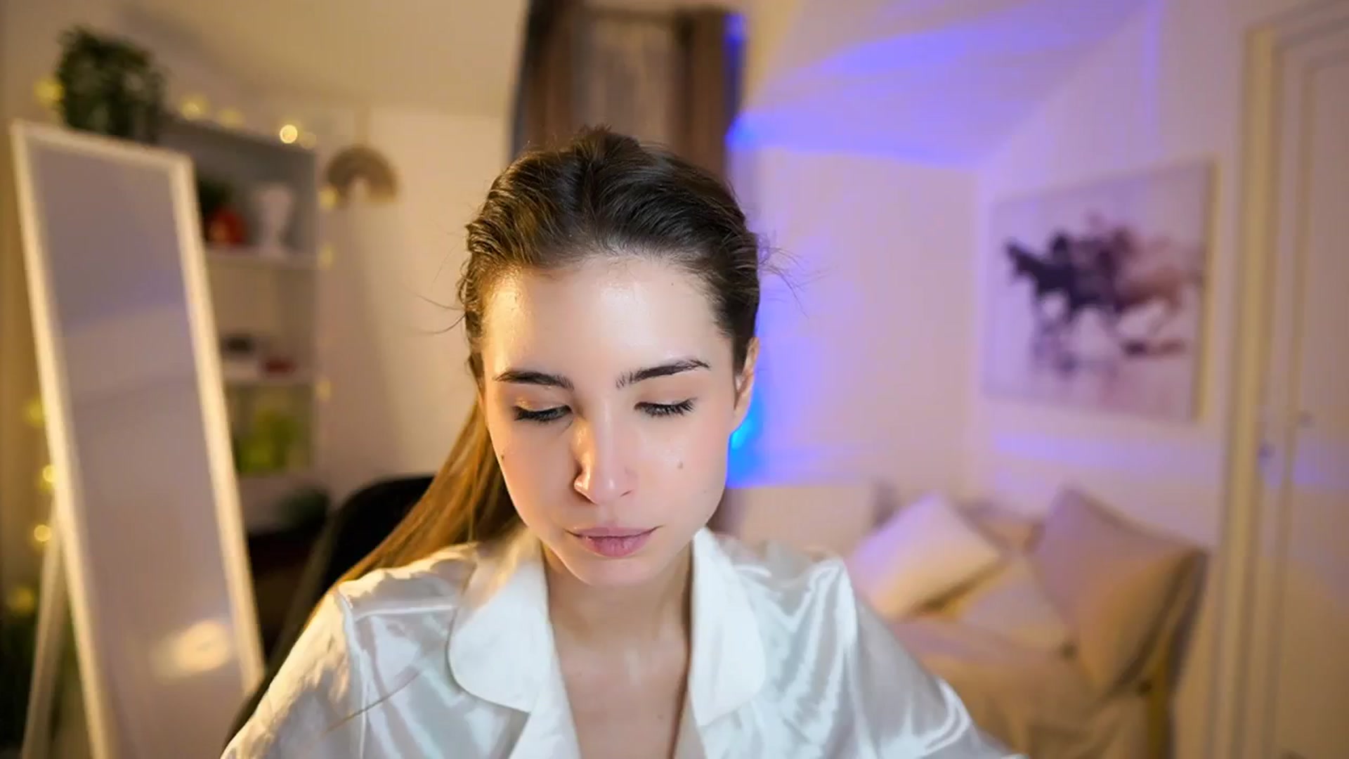 Gallery image thumbnail from Shy_jane's myfreecams stream on, 02/06/2026, 17:19 image 3 of 20