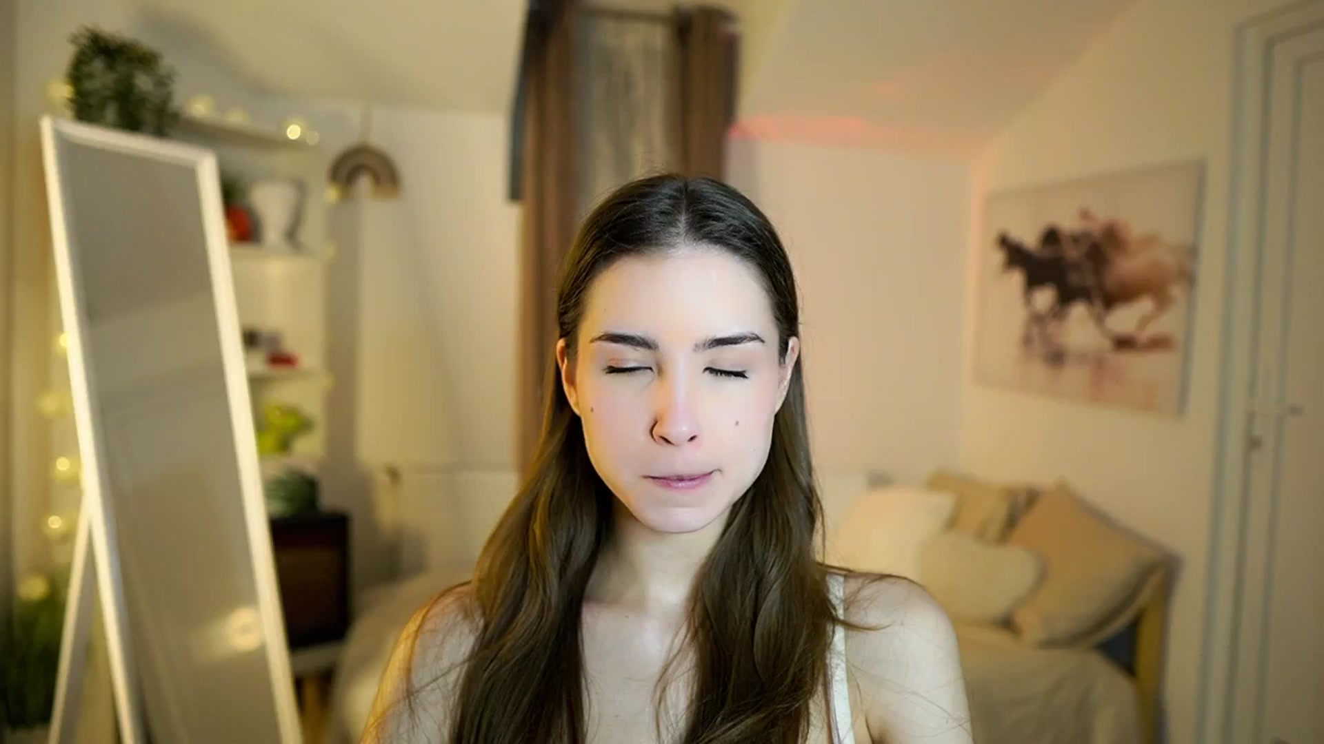Gallery image thumbnail from Shy_jane's myfreecams stream on, 02/11/2026, 08:41 image 6 of 20