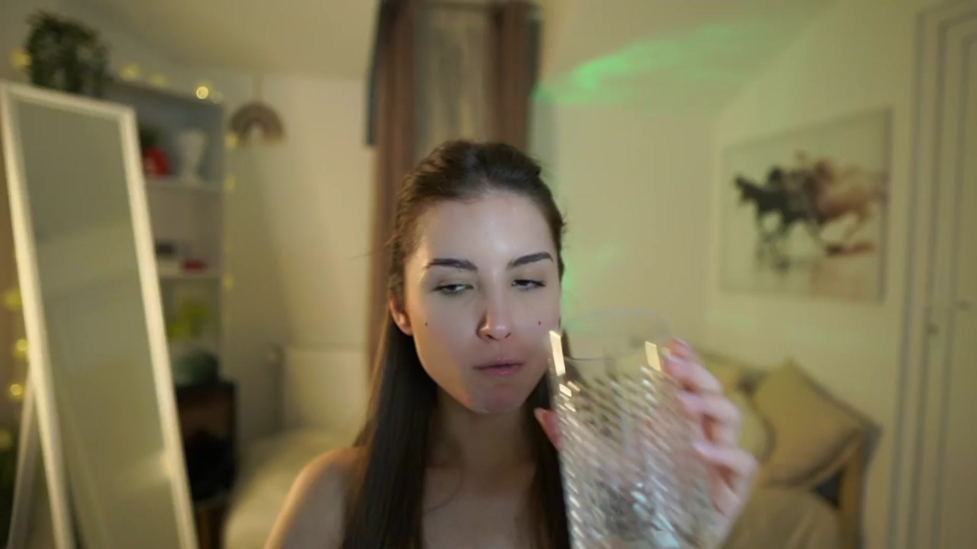Gallery image thumbnail from Shy_jane's myfreecams stream on, 02/19/2026, 13:18 image 5 of 20