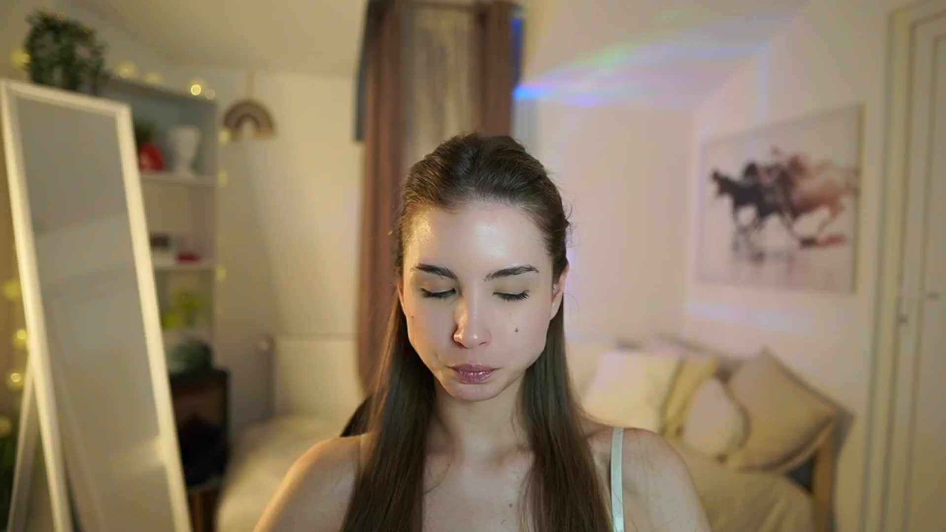 Gallery image thumbnail from Shy_jane's myfreecams stream on, 02/19/2026, 13:18 image 4 of 20