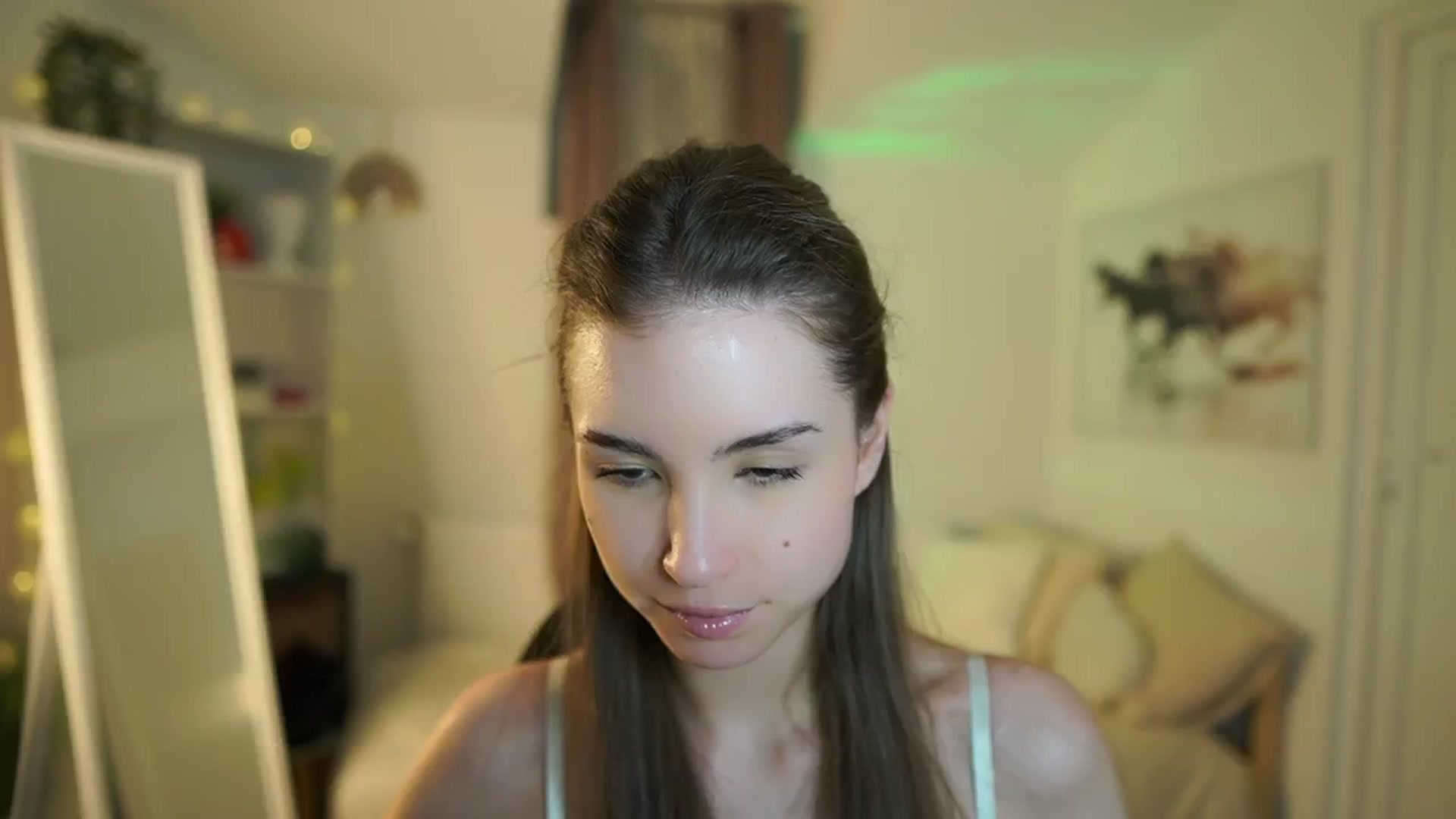 Gallery image thumbnail from Shy_jane's myfreecams stream on, 02/19/2026, 13:18 image 2 of 20
