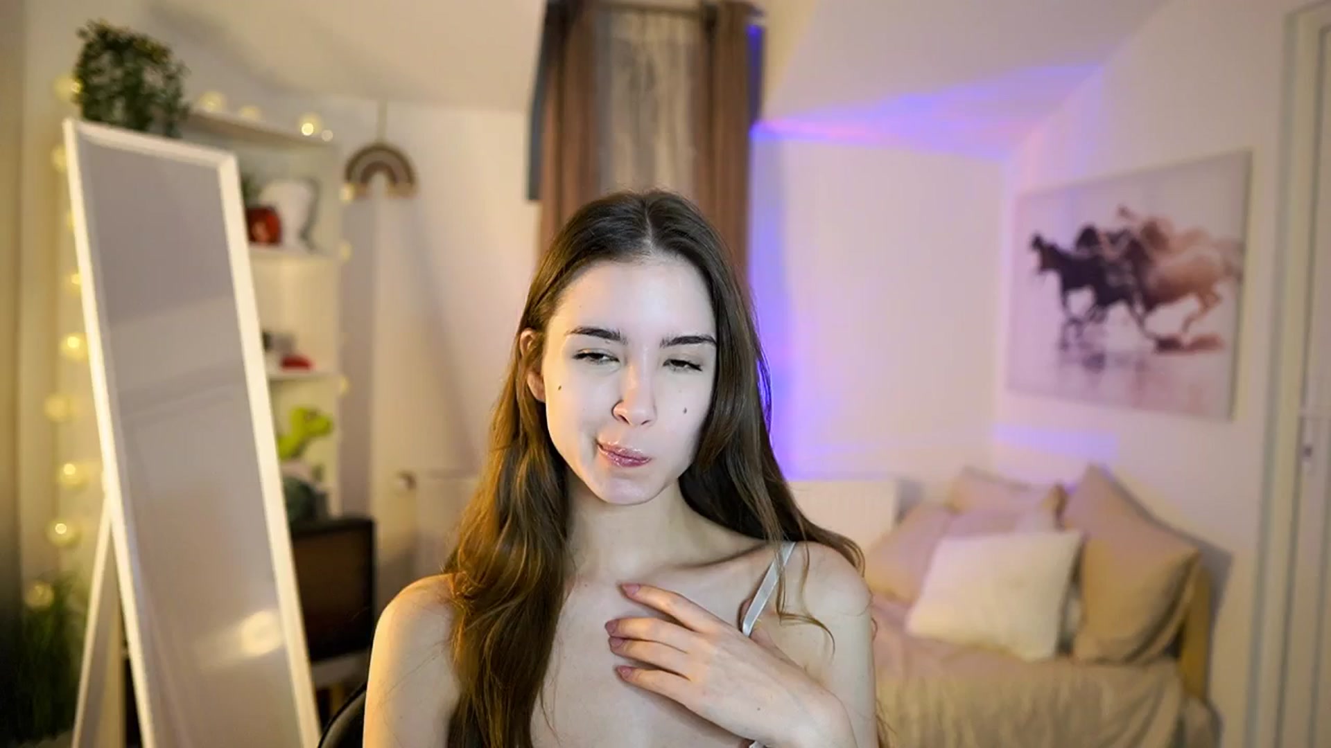 Gallery image thumbnail from Shy_jane's myfreecams stream on, 03/11/2026, 10:32 image 18 of 20