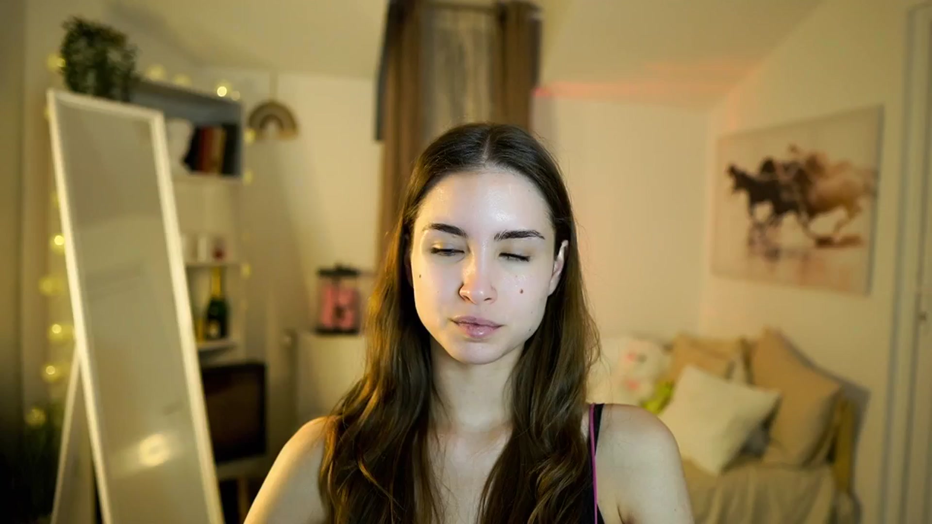 Gallery image thumbnail from Shy_jane's myfreecams stream on, 03/12/2026, 12:44 image 1 of 20