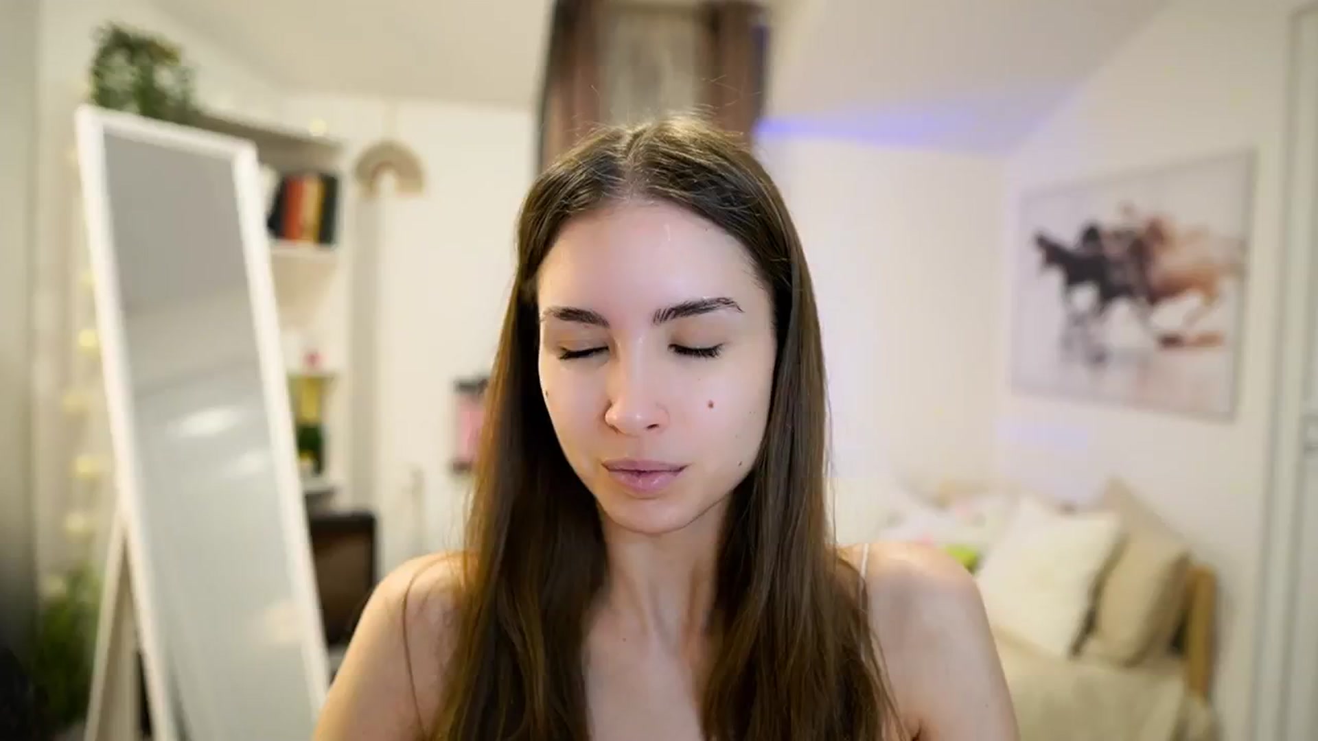 Gallery image thumbnail from Shy_jane's myfreecams stream on, 03/15/2026, 10:38 image 18 of 20