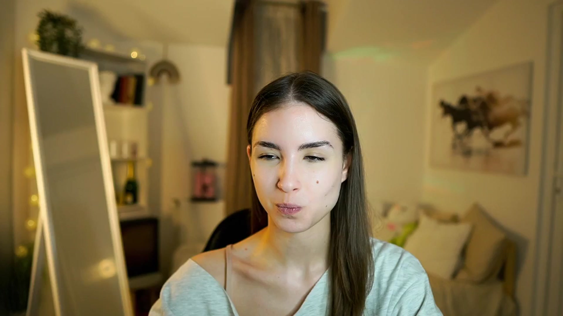 Gallery image thumbnail from Shy_jane's myfreecams stream on, 03/16/2026, 10:45 image 4 of 20