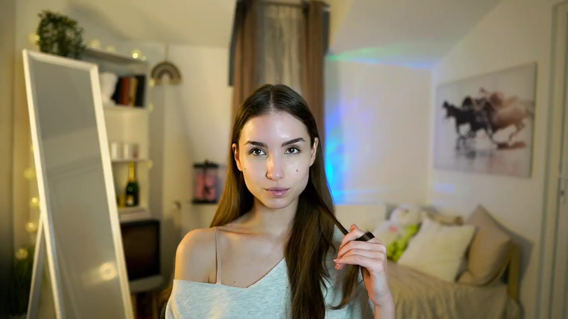 Gallery image thumbnail from Shy_jane's myfreecams stream on, 03/16/2026, 16:31 image 13 of 20