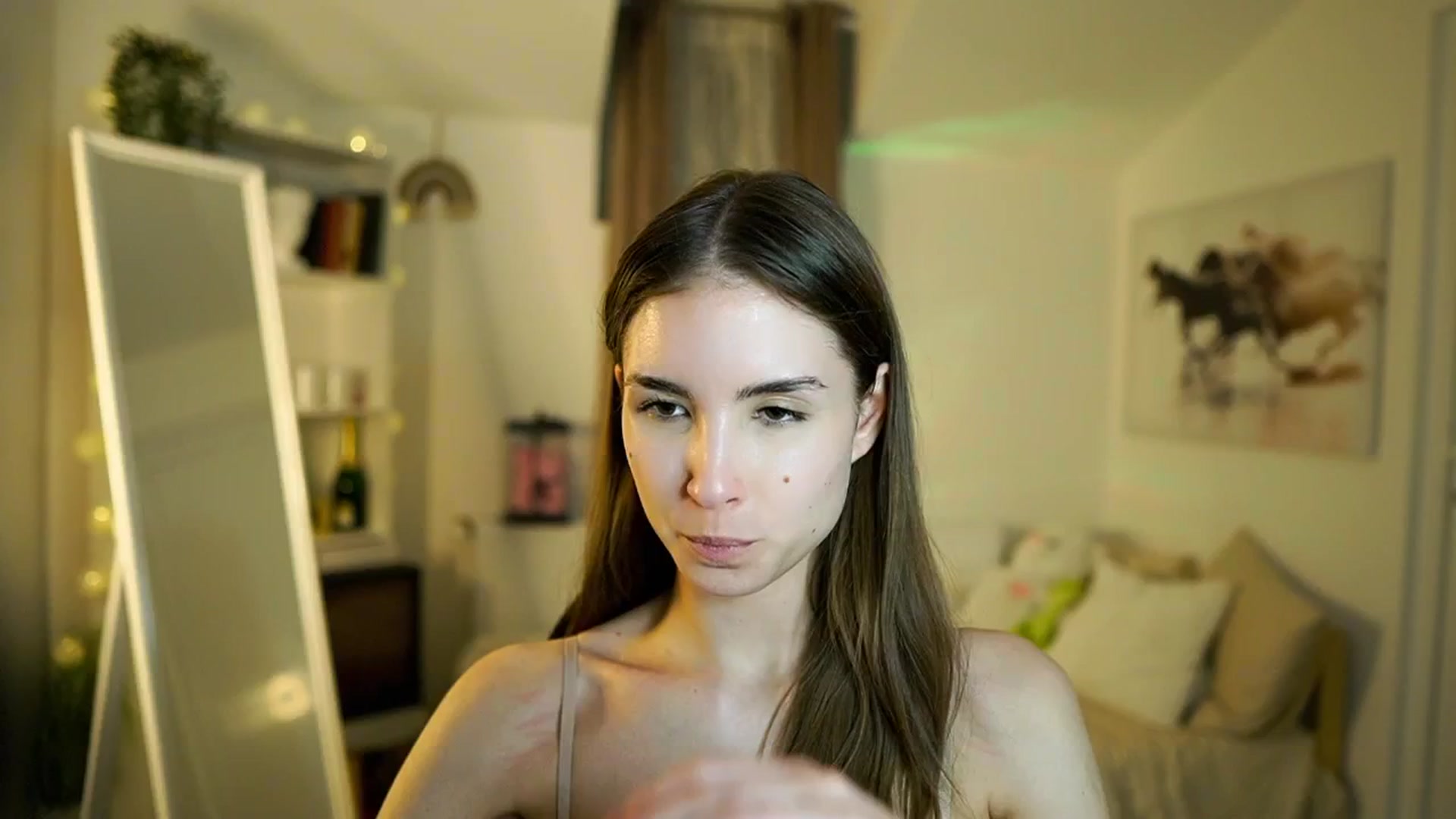 Gallery image thumbnail from Shy_jane's myfreecams stream on, 03/16/2026, 17:10 image 5 of 20