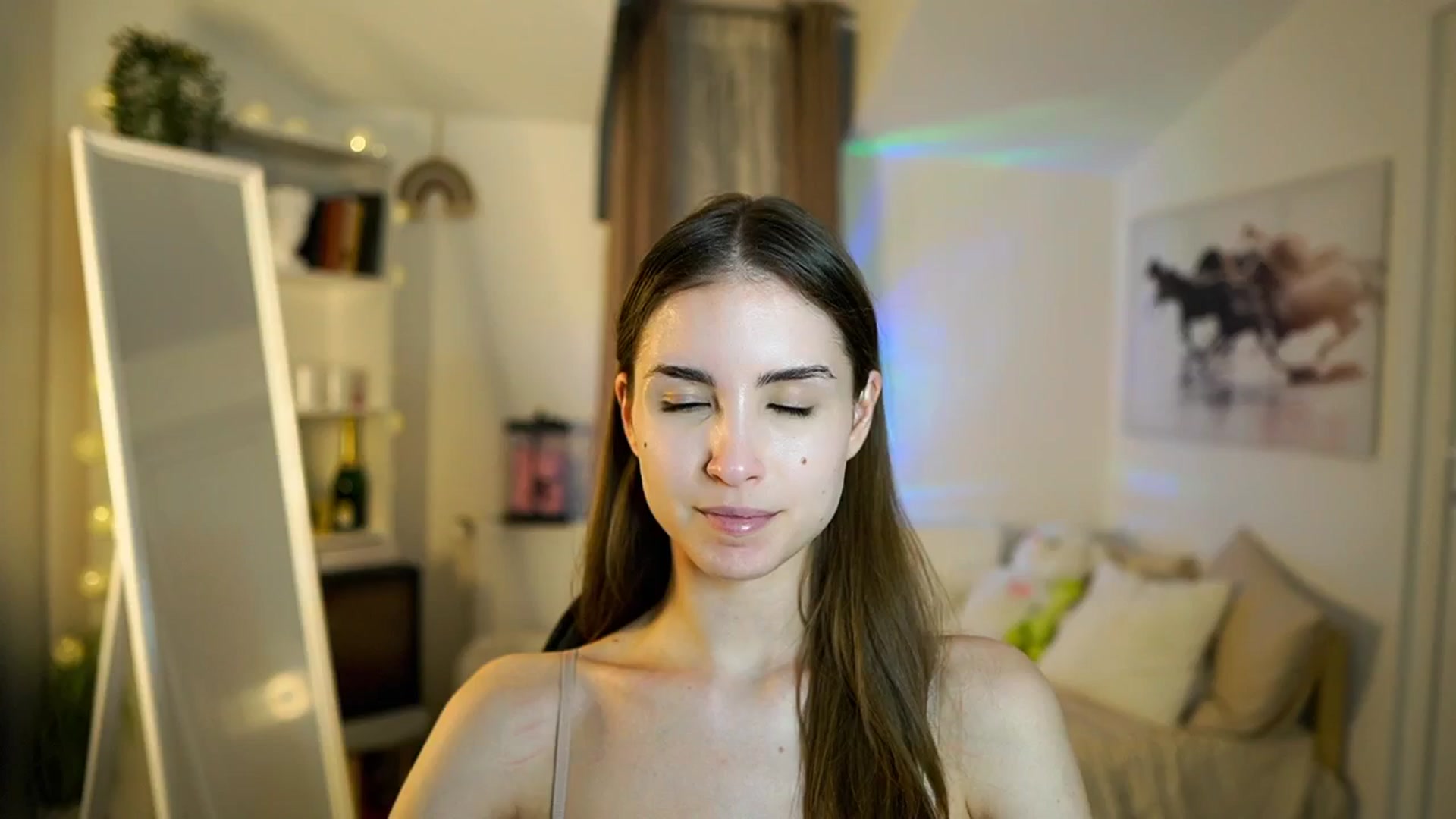 Gallery image thumbnail from Shy_jane's myfreecams stream on, 03/16/2026, 17:10 image 6 of 20