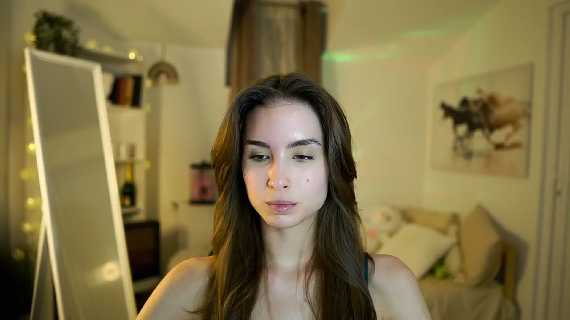 Gallery image thumbnail from Shy_jane's myfreecams stream on, 03/24/2026, 17:22 image 16 of 20