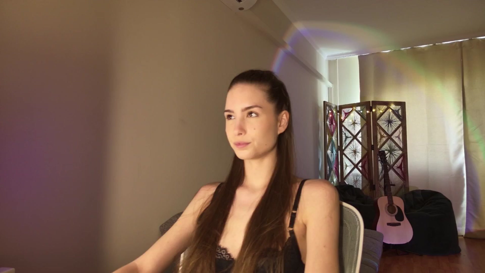 Gallery image thumbnail from Shy_jane's myfreecams stream on, 04/08/2026, 09:15 image 4 of 20