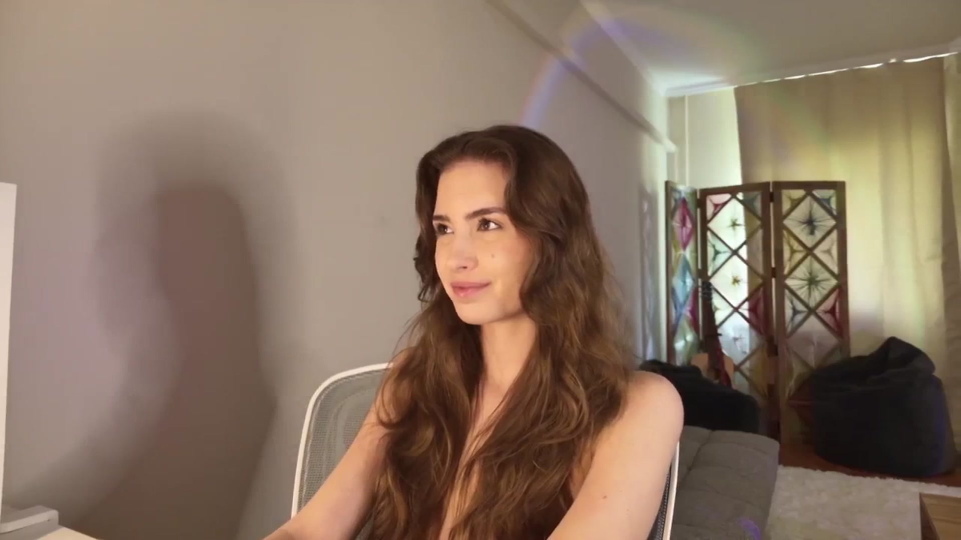 Gallery image thumbnail from Shy_jane's myfreecams stream on, 04/17/2026, 09:21 image 16 of 20