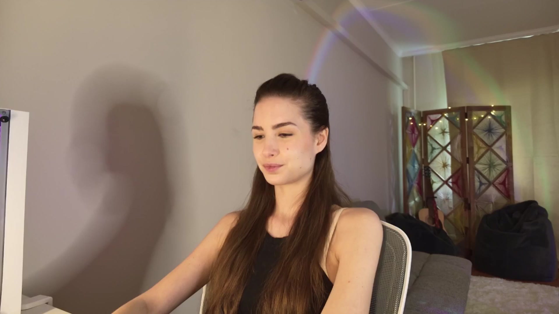 Gallery image thumbnail from Shy_jane's myfreecams stream on, 04/21/2026, 13:22 image 1 of 20