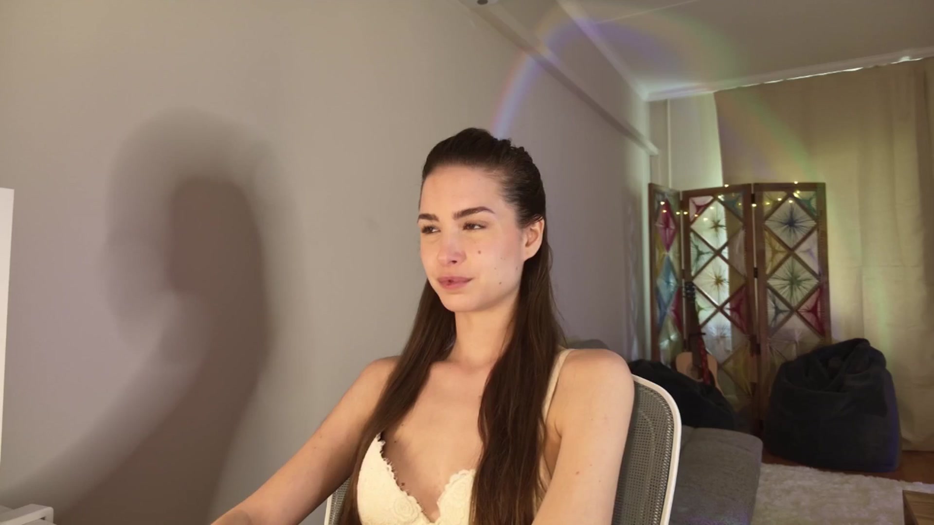 Gallery image thumbnail from Shy_jane's myfreecams stream on, 04/21/2026, 13:22 image 10 of 20
