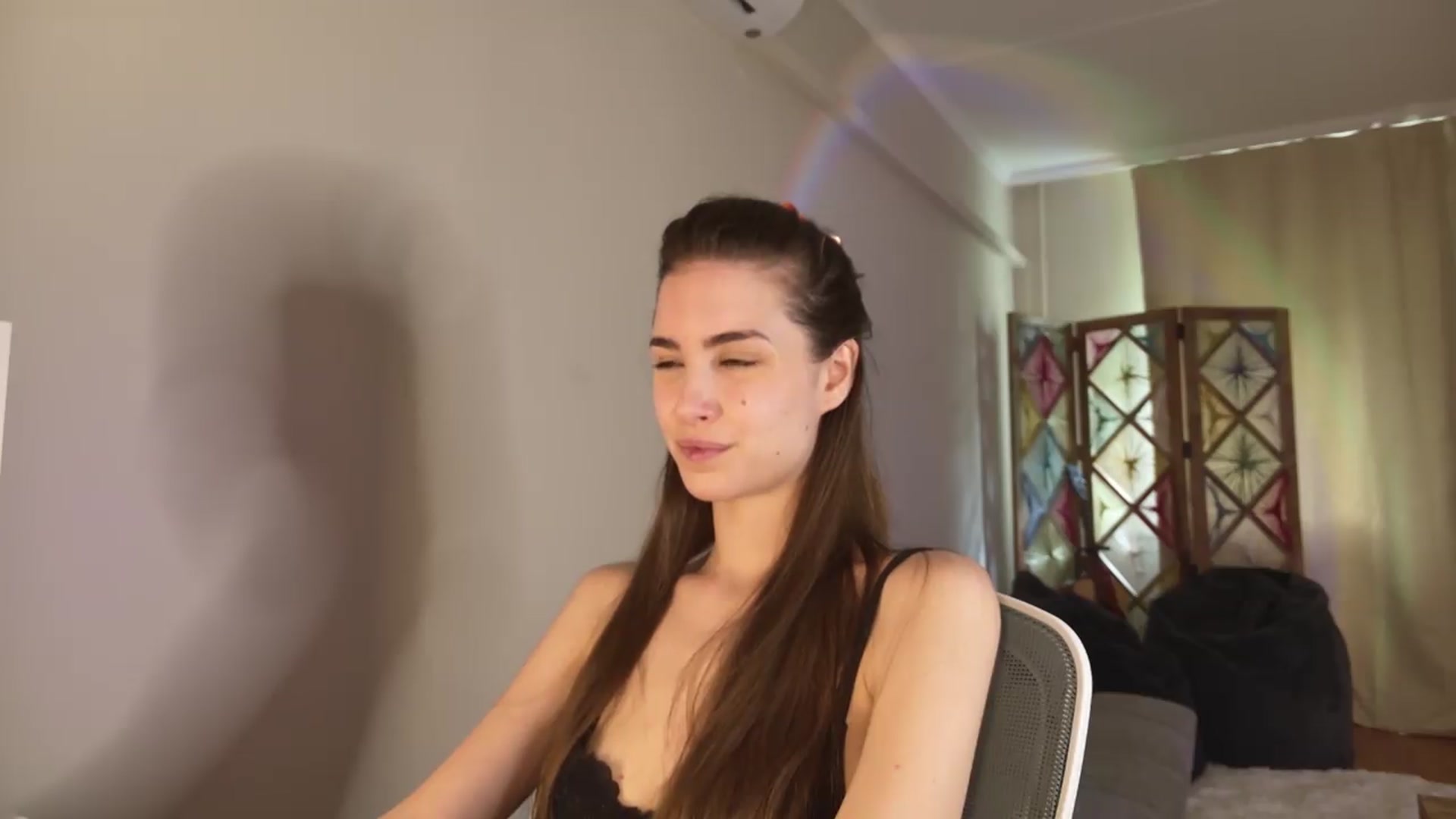 Gallery image thumbnail from Shy_jane's myfreecams stream on, 05/13/2026, 09:15 image 3 of 20