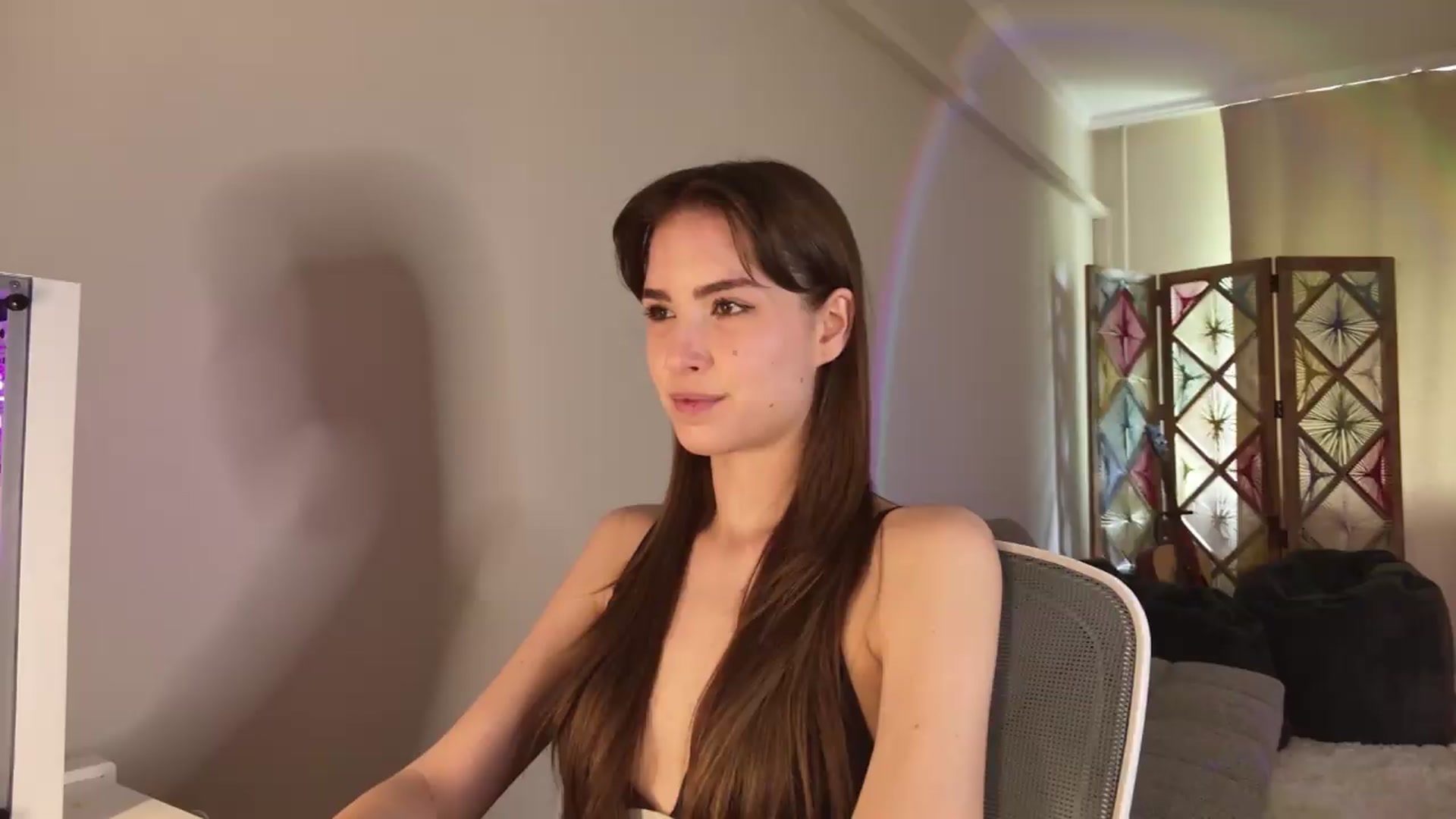 Gallery image thumbnail from Shy_jane's myfreecams stream on, 05/15/2026, 08:54 image 18 of 20