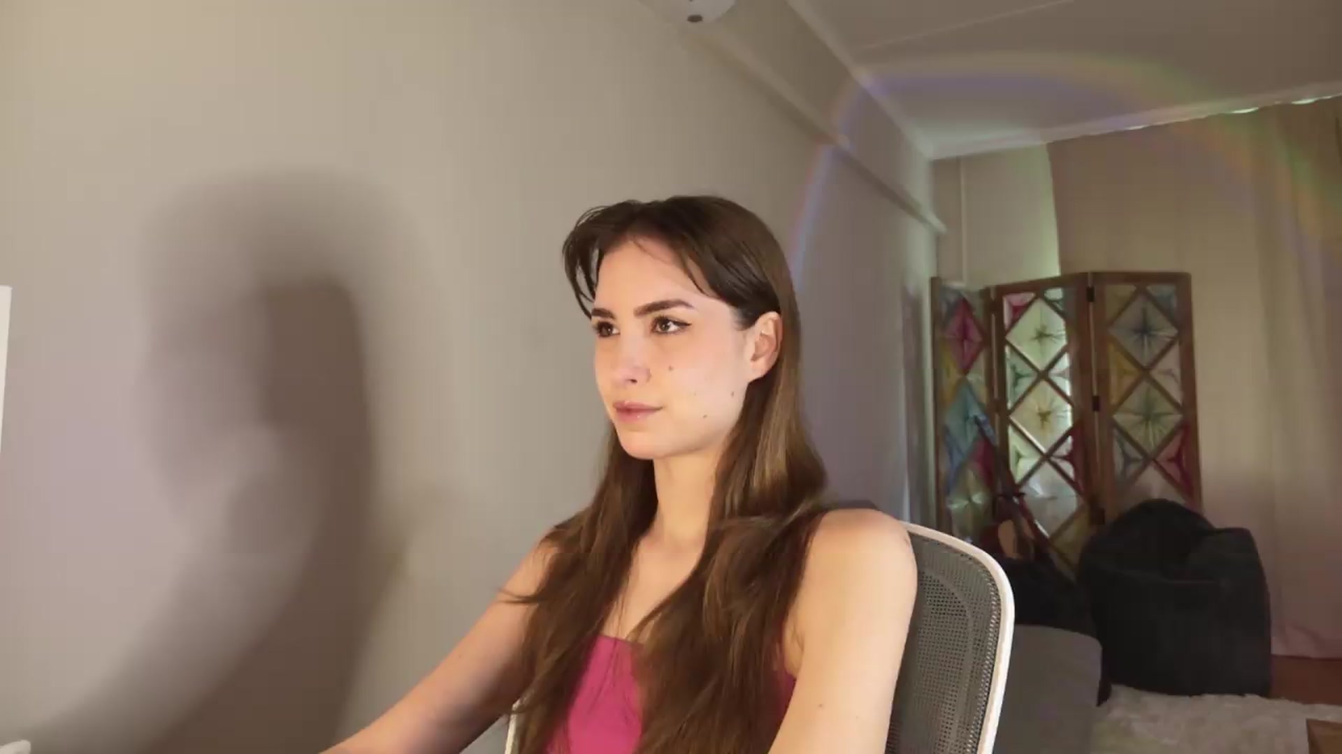 Gallery image thumbnail from Shy_jane's myfreecams stream on, 05/18/2026, 10:31 image 18 of 20