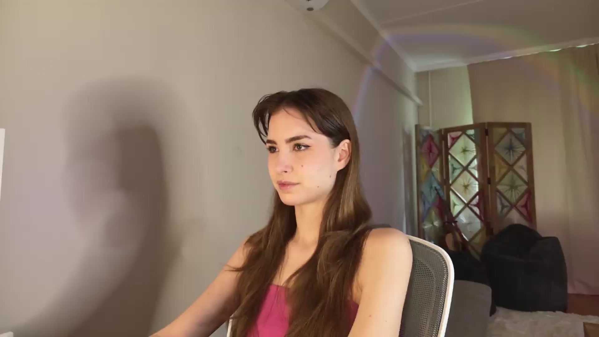 Gallery image thumbnail from Shy_jane's myfreecams stream on, 05/18/2026, 10:31 image 15 of 20