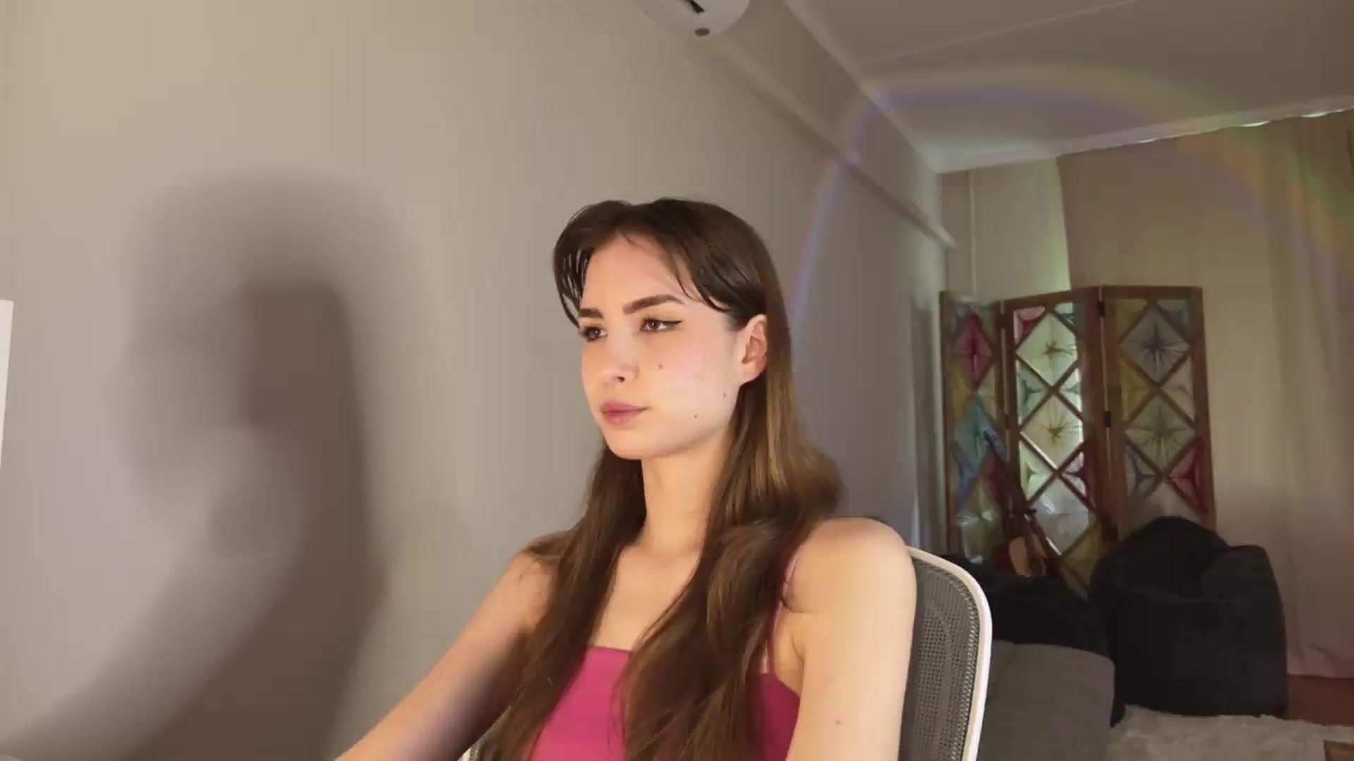 Gallery image thumbnail from Shy_jane's myfreecams stream on, 05/18/2026, 11:39 image 8 of 20