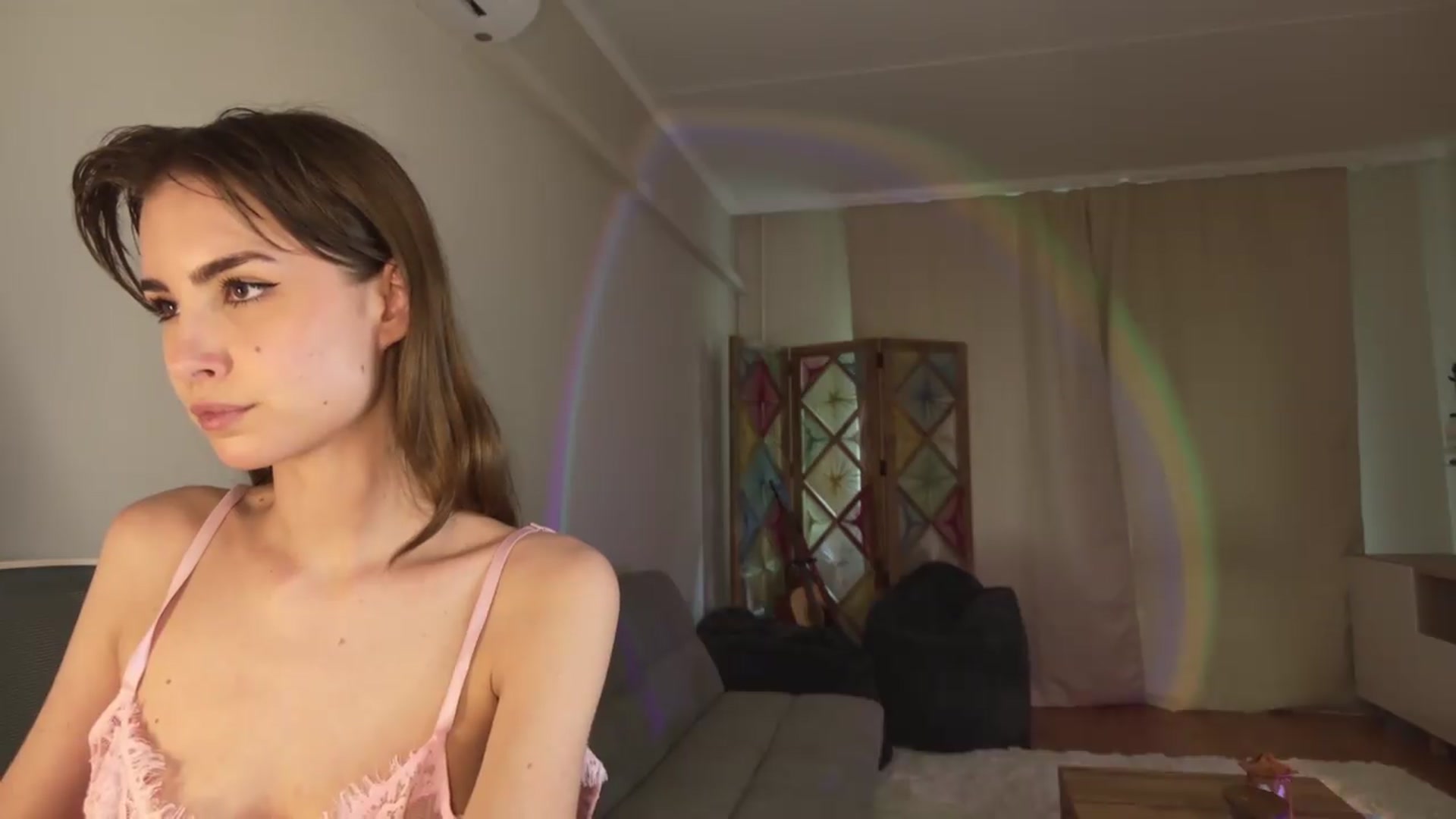 Gallery image thumbnail from Shy_jane's myfreecams stream on, 05/18/2026, 13:46 image 9 of 20
