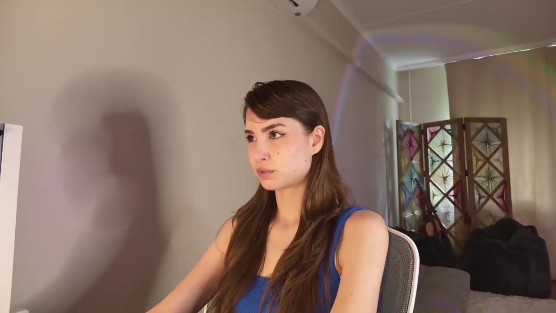 Gallery image thumbnail from Shy_jane's myfreecams stream on, 05/19/2026, 08:36 image 10 of 20