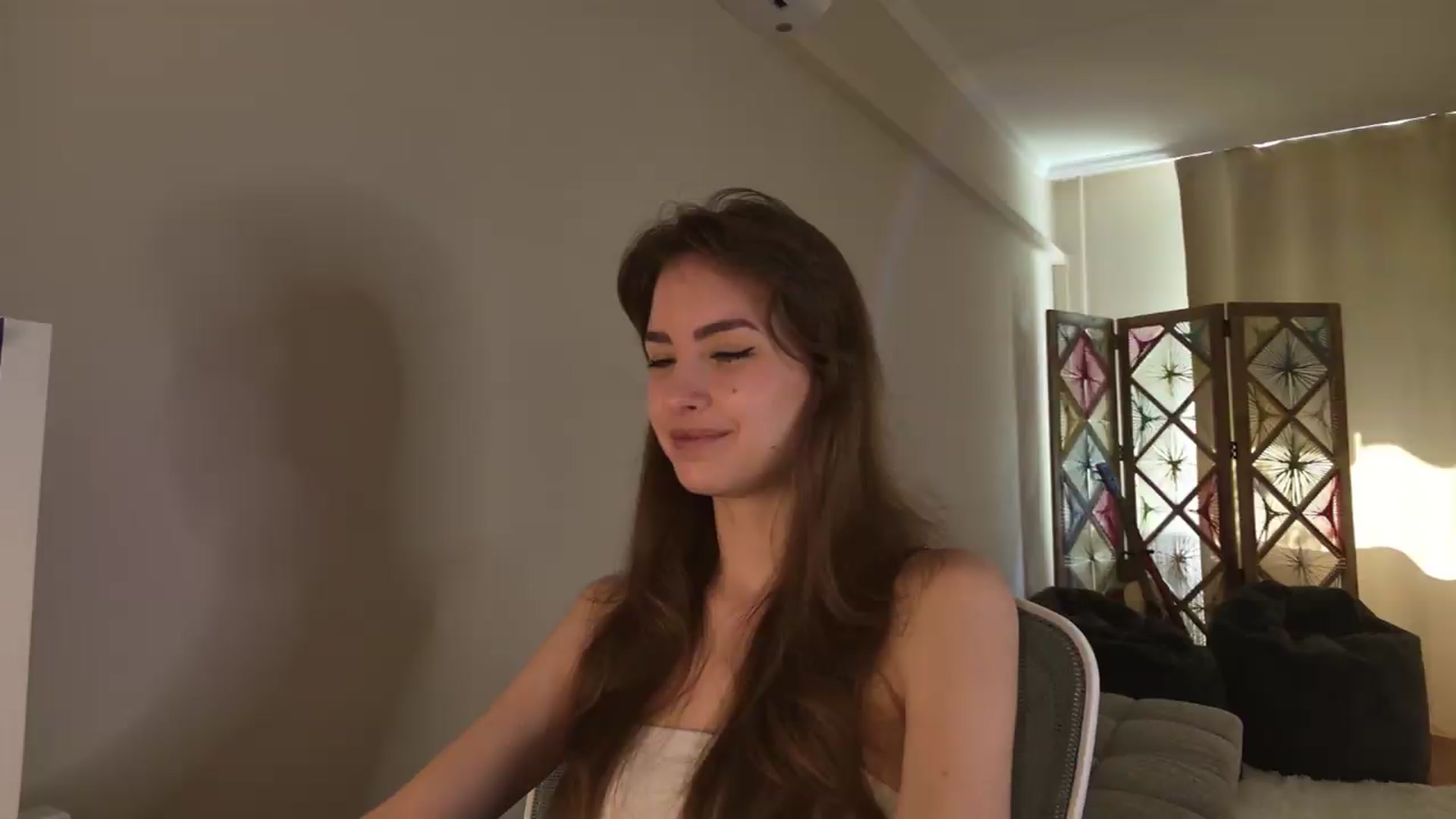 Gallery image thumbnail from Shy_jane's myfreecams stream on, 05/21/2026, 08:47 image 1 of 20