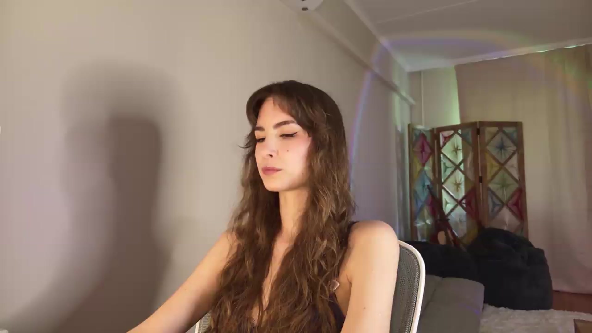 Gallery image thumbnail from Shy_jane's myfreecams stream on, 05/25/2026, 12:43 image 10 of 20