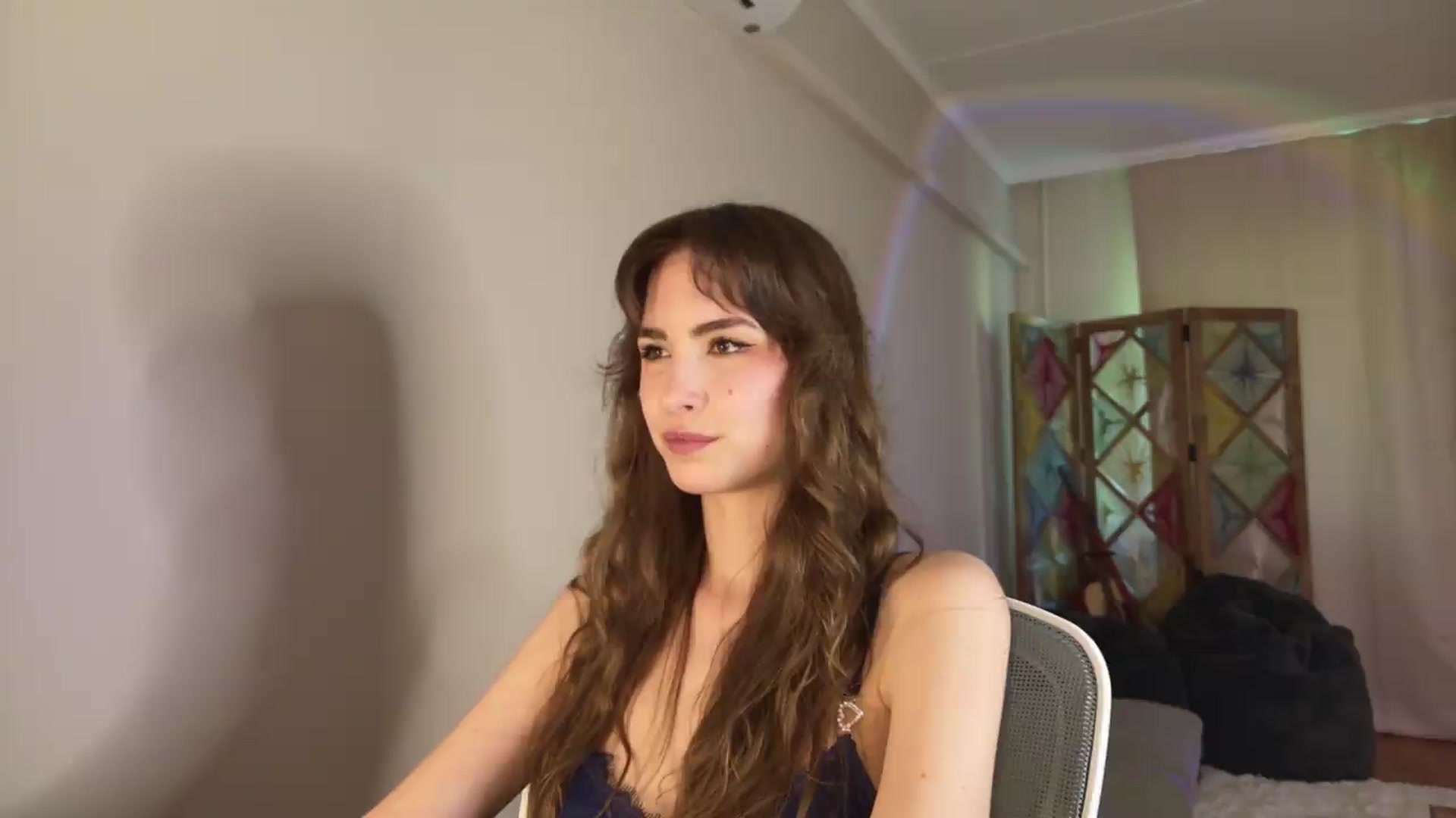 Gallery image thumbnail from Shy_jane's myfreecams stream on, 05/25/2026, 13:28 image 19 of 20