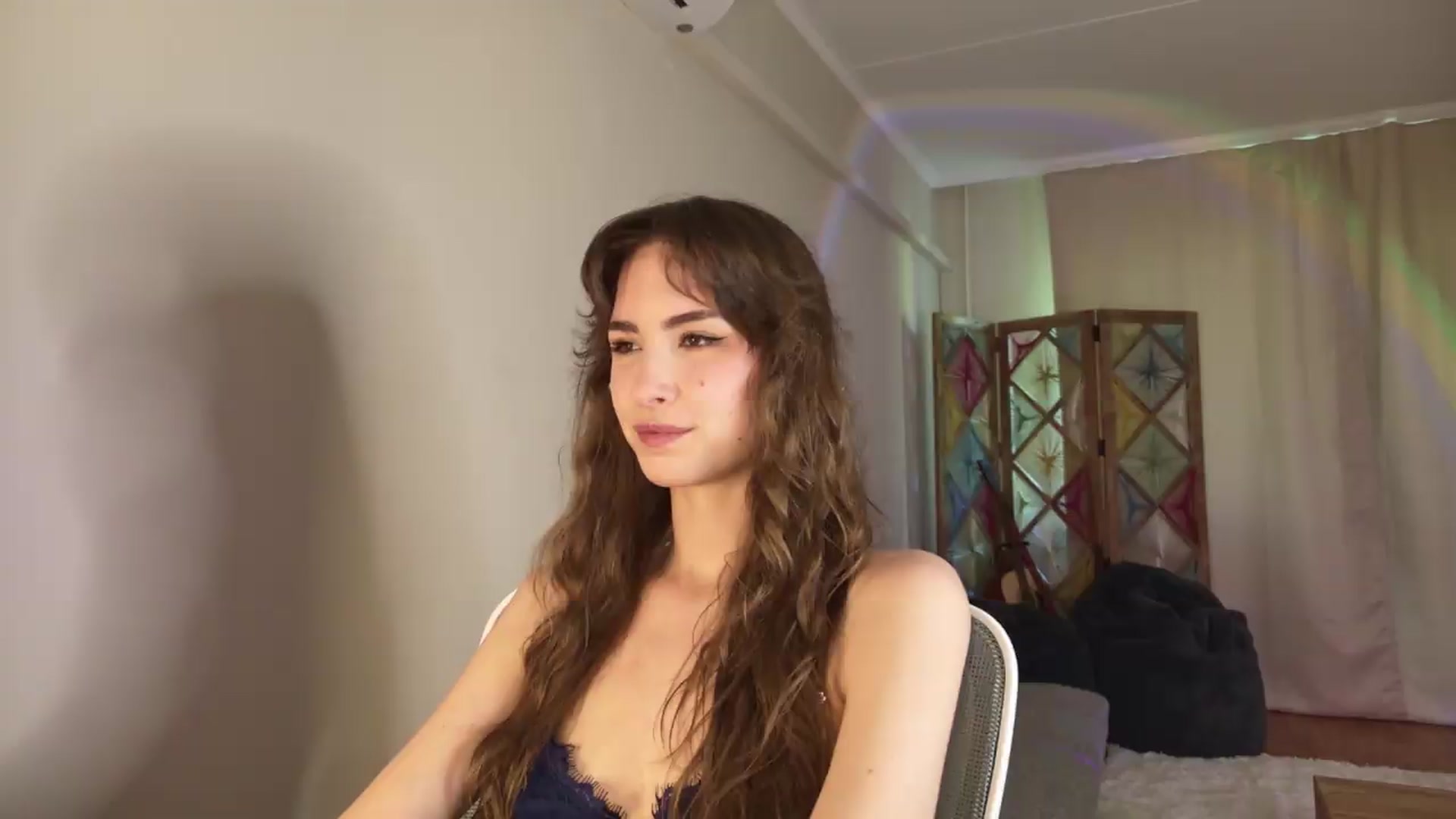 Gallery image thumbnail from Shy_jane's myfreecams stream on, 05/25/2026, 13:28 image 1 of 20