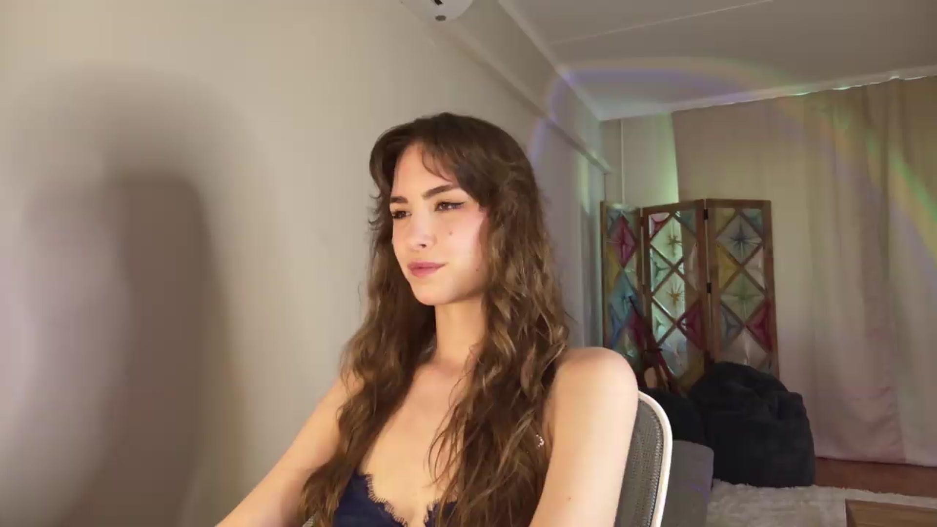 Gallery image thumbnail from Shy_jane's myfreecams stream on, 05/25/2026, 13:28 image 2 of 20