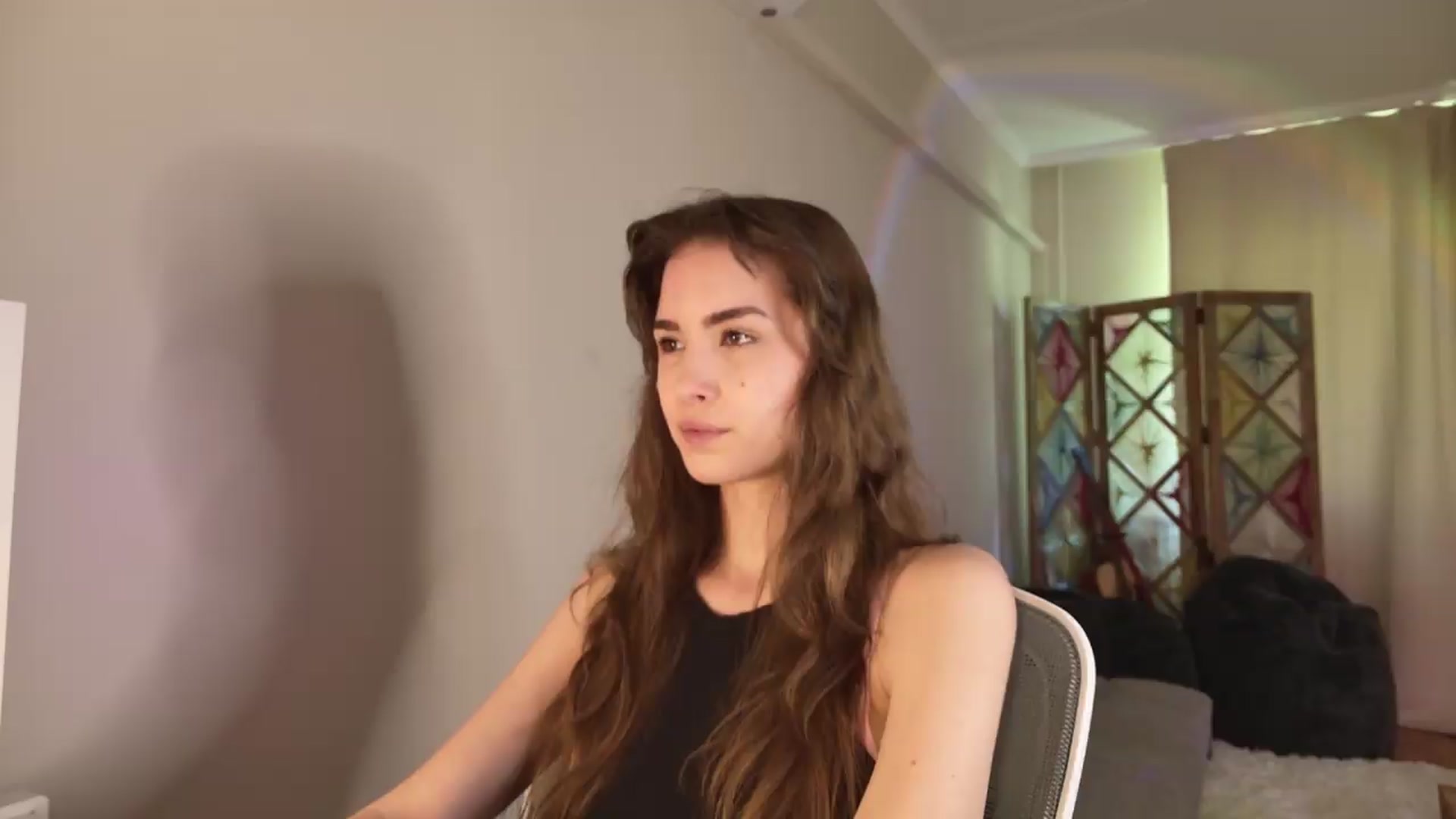 Gallery image thumbnail from Shy_jane's myfreecams stream on, 05/28/2026, 10:00 image 2 of 20