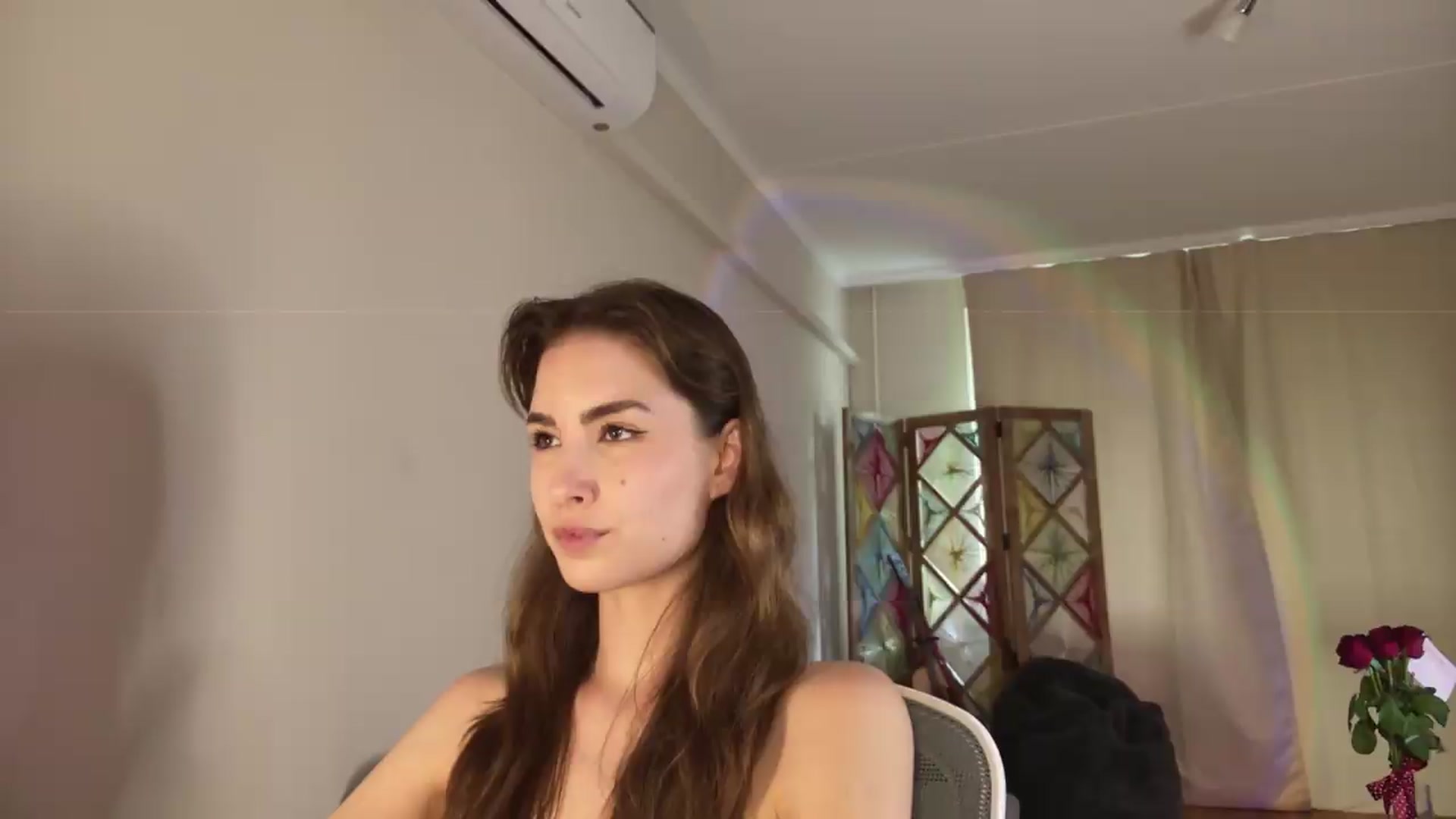 Gallery image thumbnail from Shy_jane's myfreecams stream on, 06/01/2026, 13:18 image 14 of 20