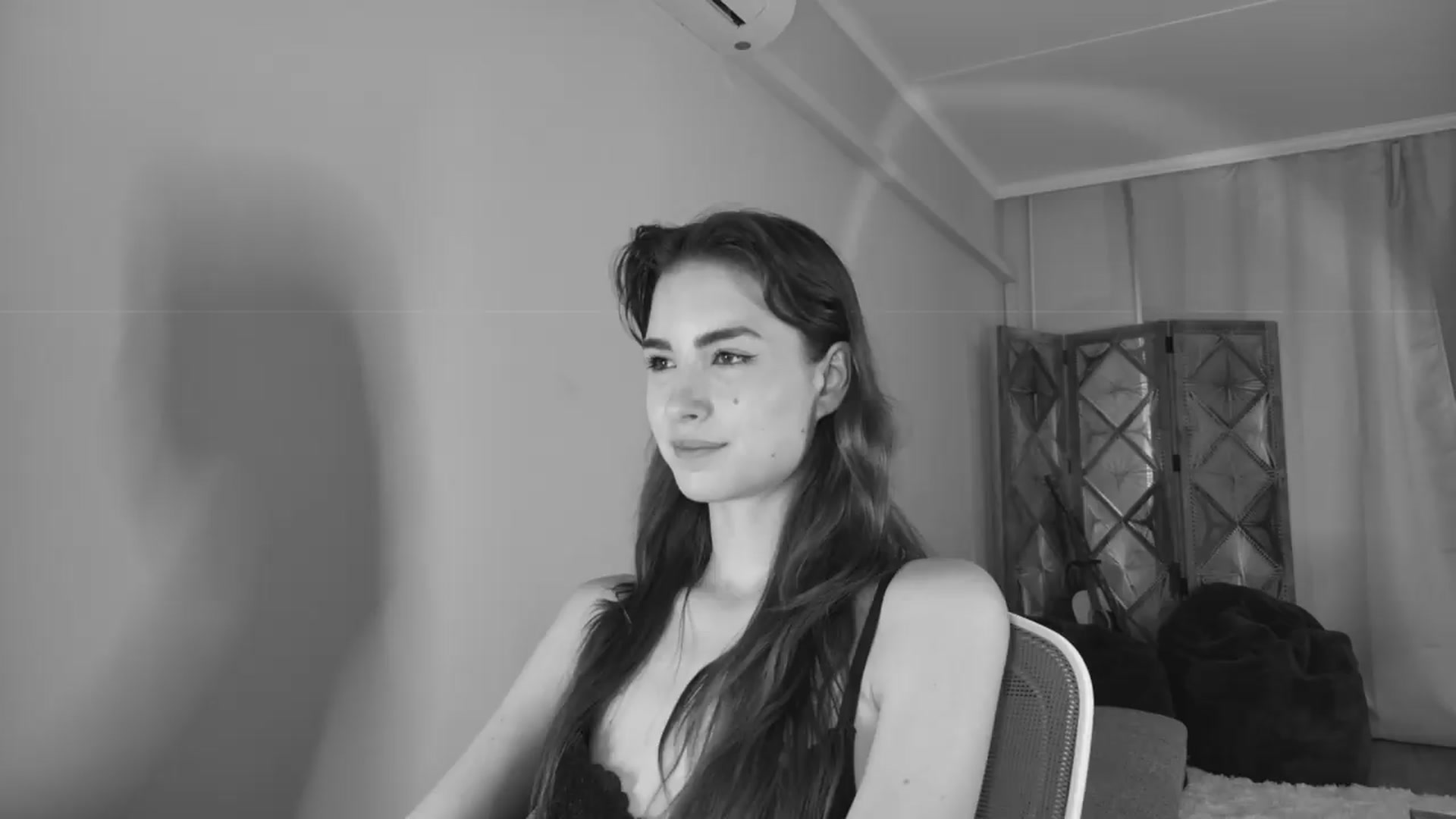 Gallery image thumbnail from Shy_jane's myfreecams stream on, 06/01/2026, 16:17 image 9 of 20