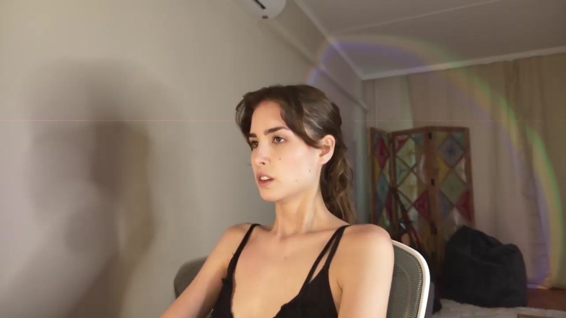 Gallery image thumbnail from Shy_jane's myfreecams stream on, 06/10/2026, 13:19 image 15 of 20