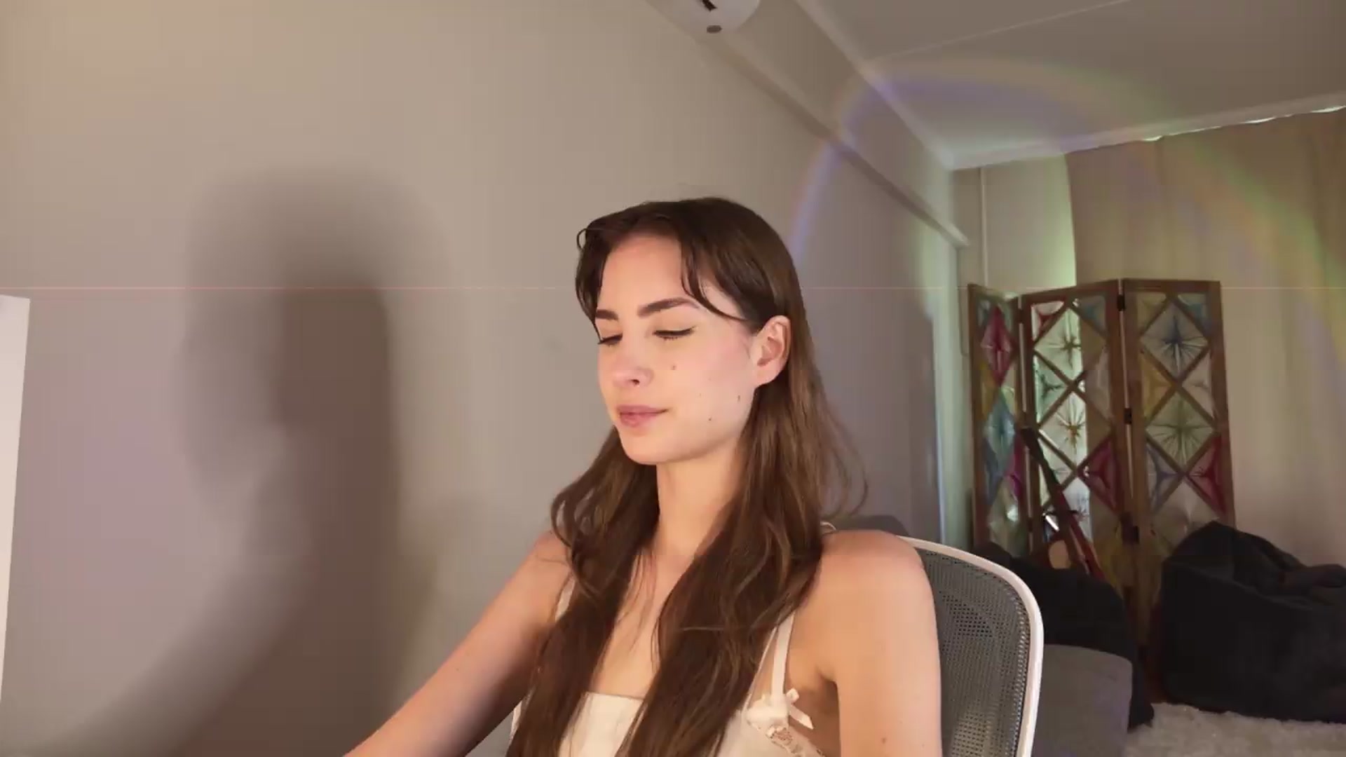 Gallery image thumbnail from Shy_jane's myfreecams stream on, 06/11/2026, 13:42 image 11 of 20