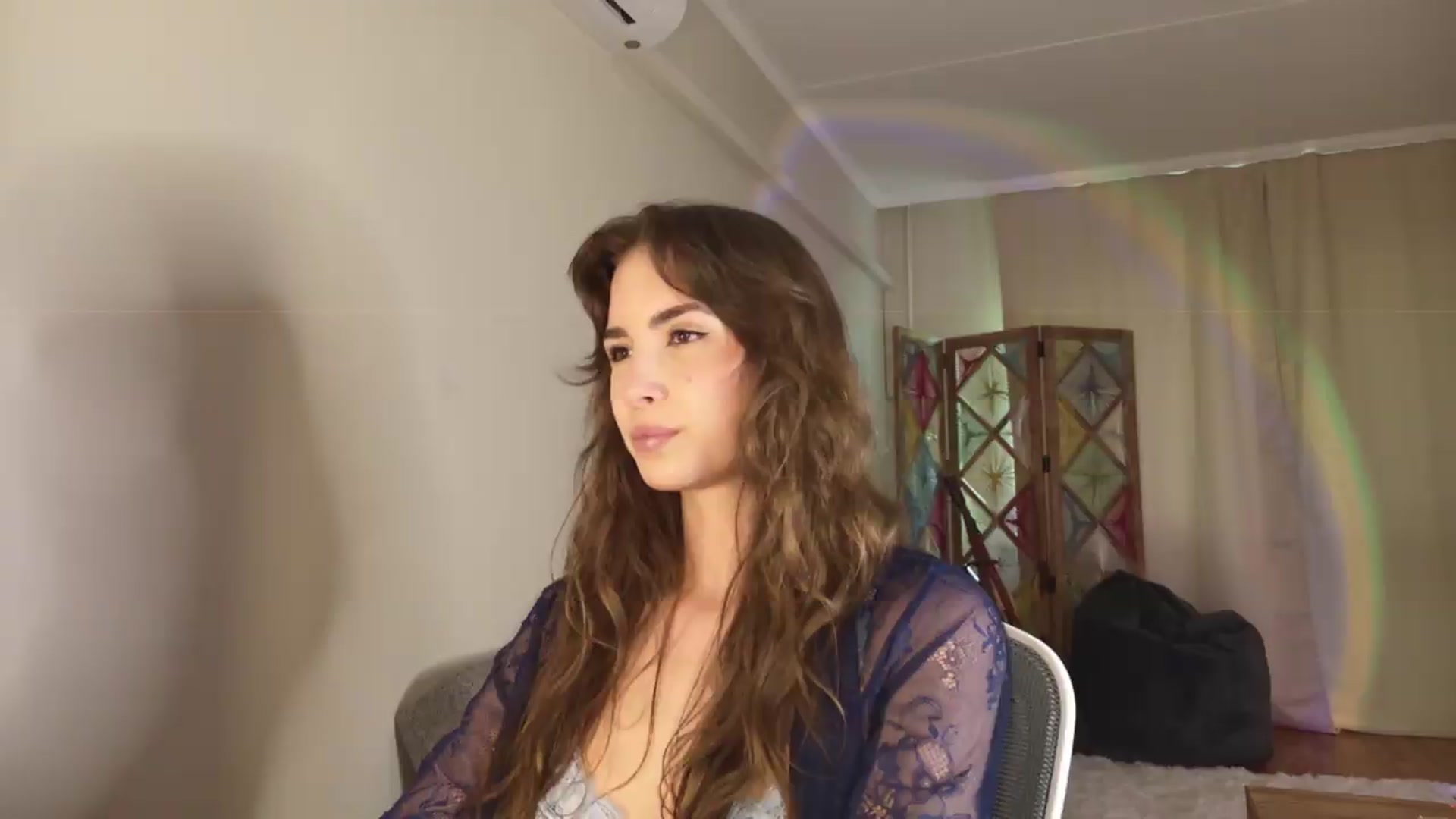 Gallery image thumbnail from Shy_jane's myfreecams stream on, 06/12/2026, 15:57 image 16 of 20