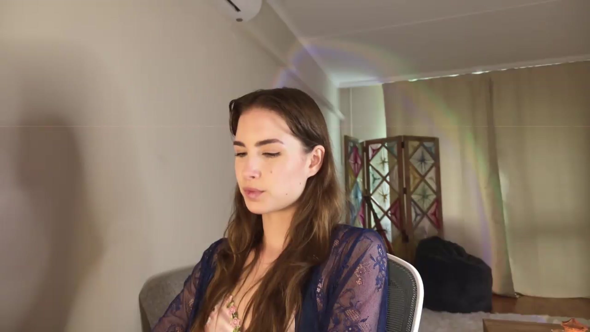 Gallery image thumbnail from Shy_jane's myfreecams stream on, 06/14/2026, 11:29 image 14 of 20
