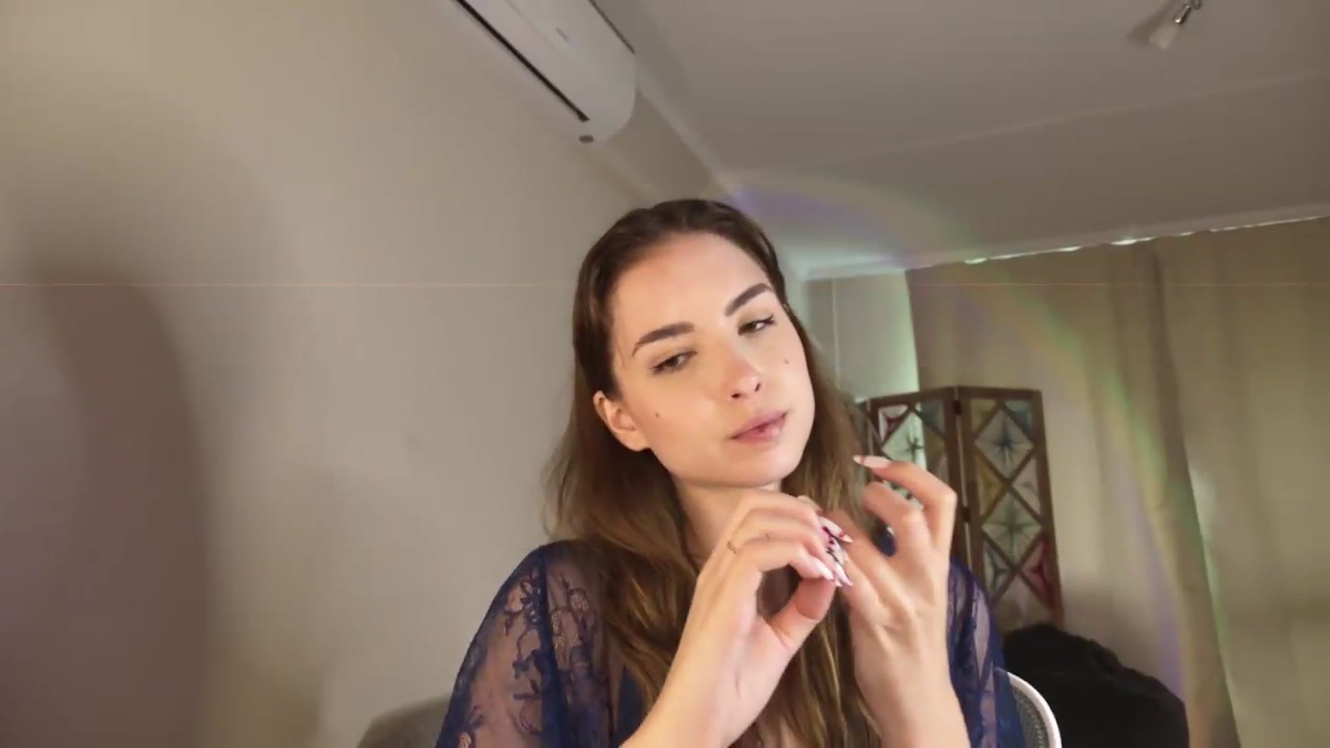 Gallery image thumbnail from Shy_jane's myfreecams stream on, 06/14/2026, 11:29 image 15 of 20