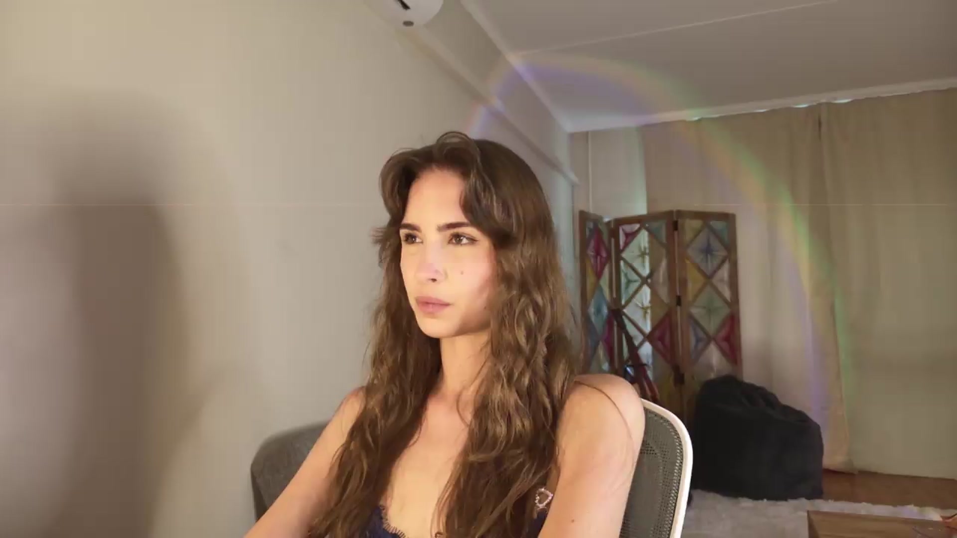 Gallery image thumbnail from Shy_jane's myfreecams stream on, 06/15/2026, 15:18 image 17 of 20