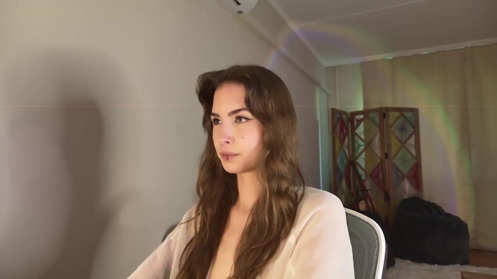 Gallery image thumbnail from Shy_jane's myfreecams stream on, 06/16/2026, 14:02 image 13 of 20