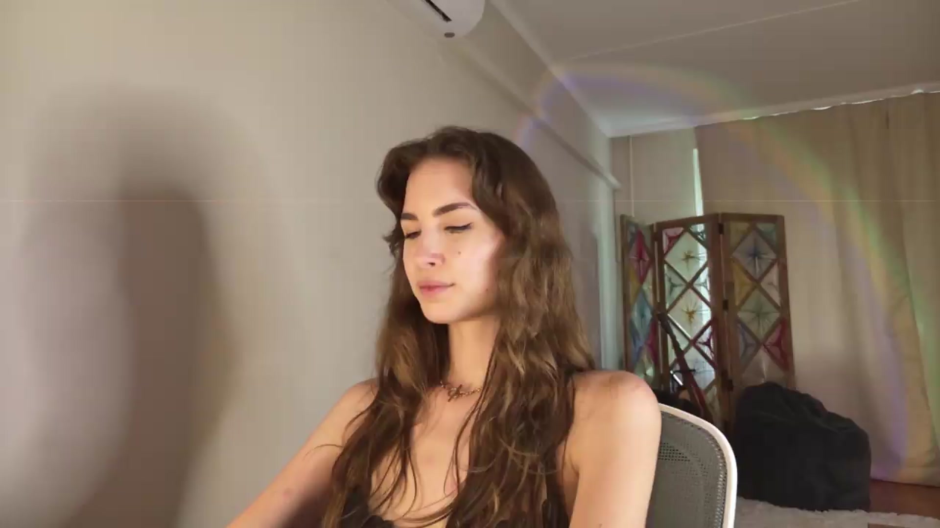 Gallery image thumbnail from Shy_jane's myfreecams stream on, 06/21/2026, 15:44 image 15 of 20