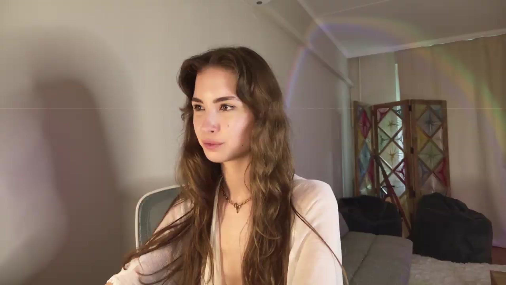 Gallery image thumbnail from Shy_jane's myfreecams stream on, 06/21/2026, 16:58 image 3 of 20